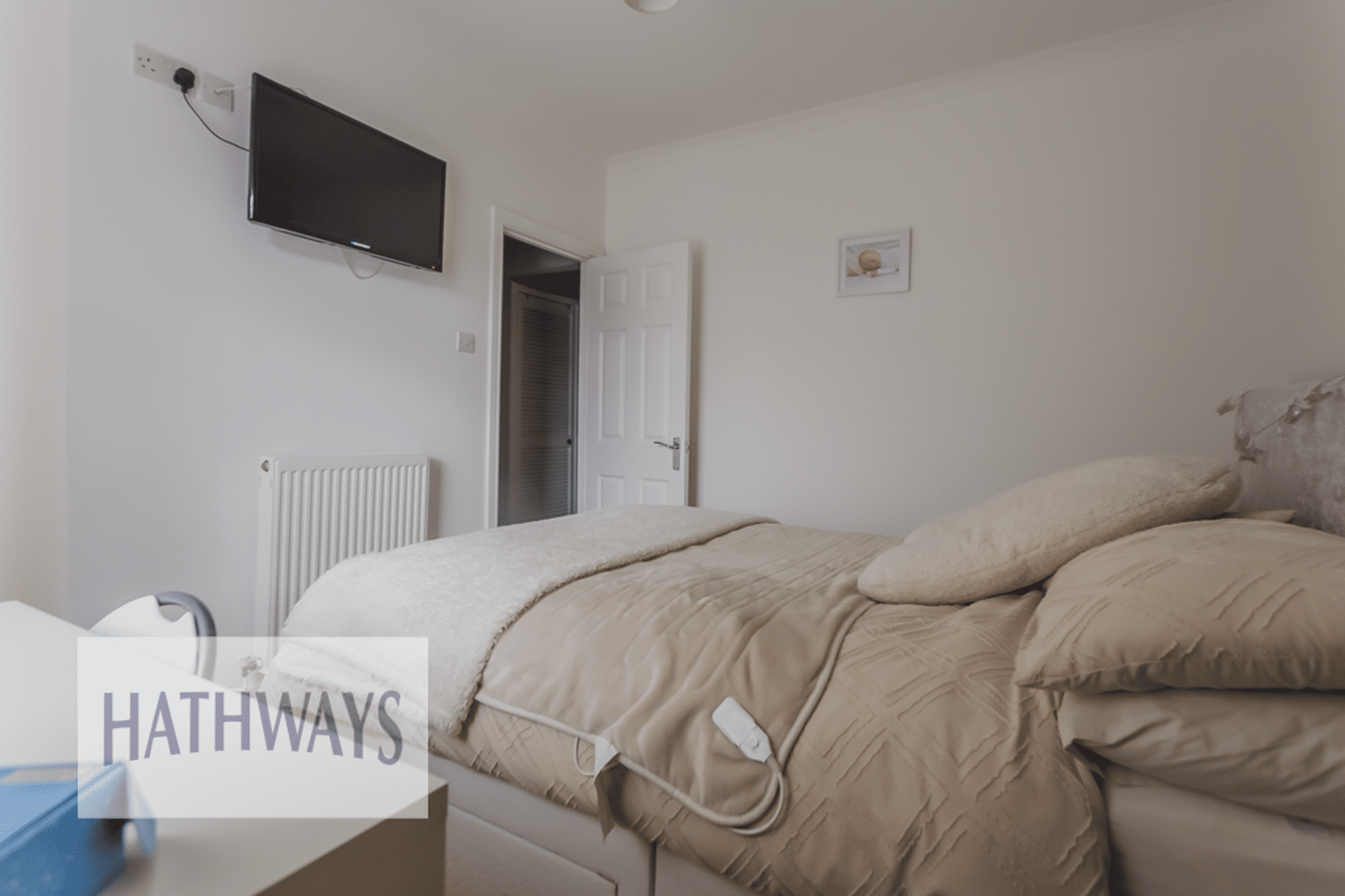 3 bed end of terrace house for sale in Grove Estate, Pontypool  - Property Image 22