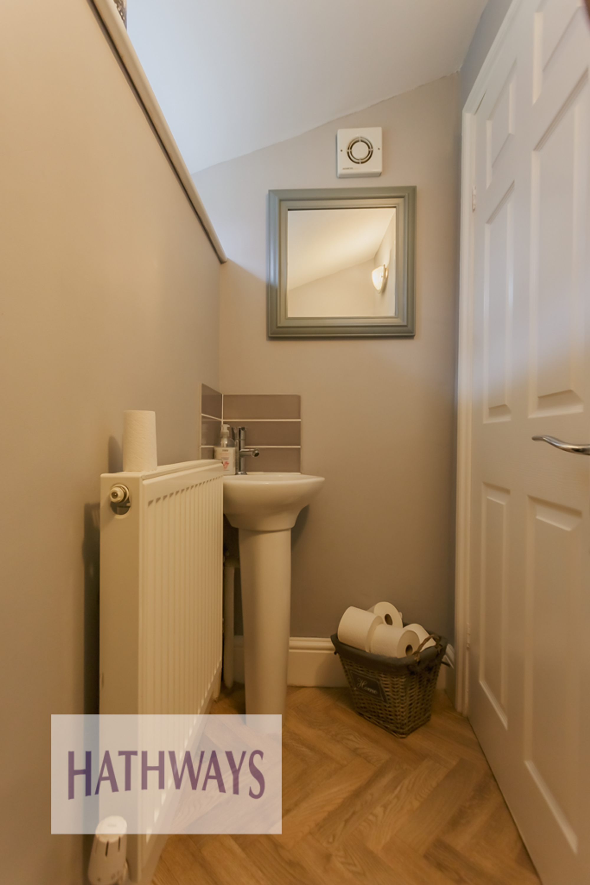 3 bed end of terrace house for sale in Grove Estate, Pontypool  - Property Image 19