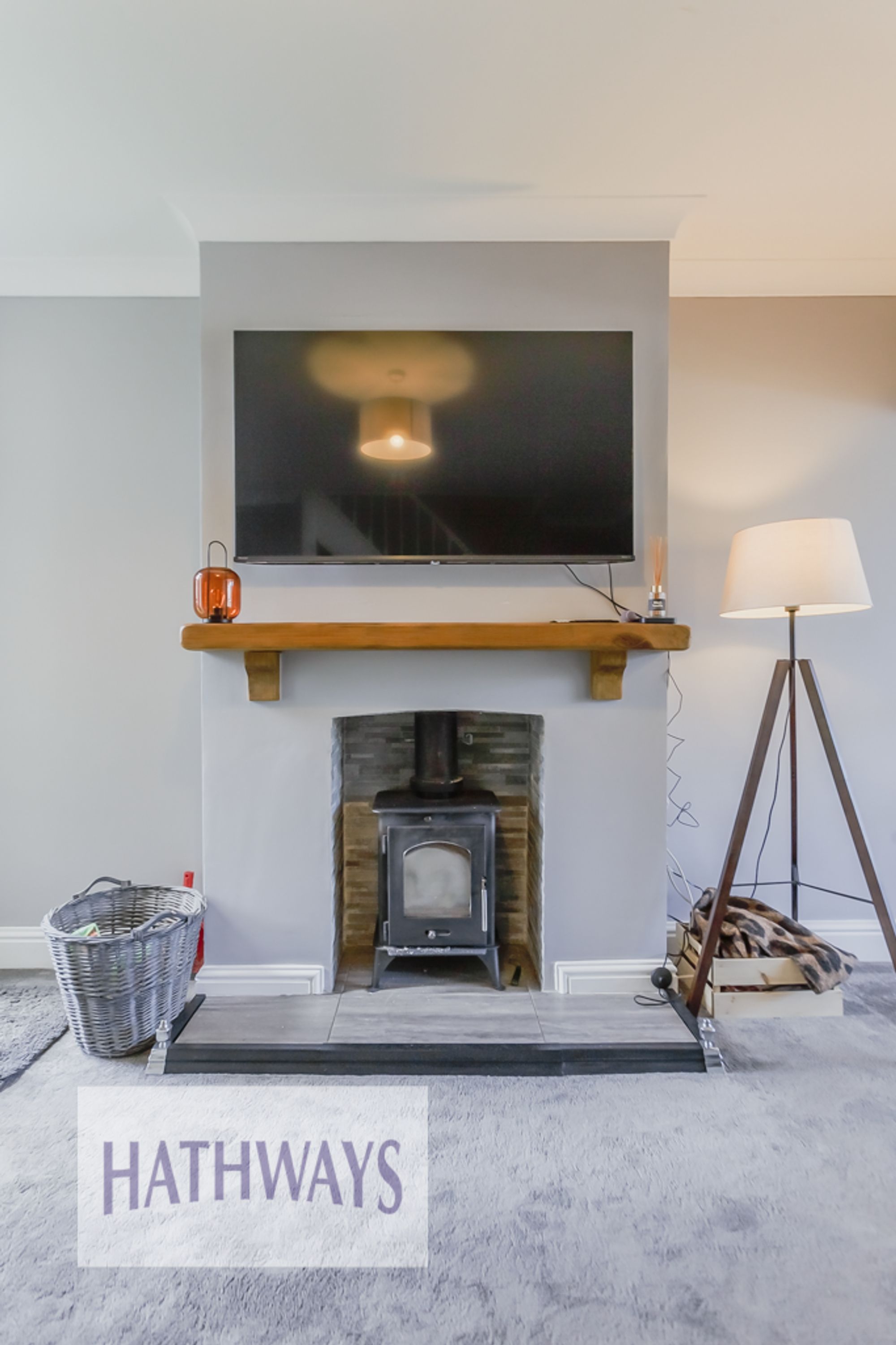 3 bed end of terrace house for sale in Grove Estate, Pontypool  - Property Image 7