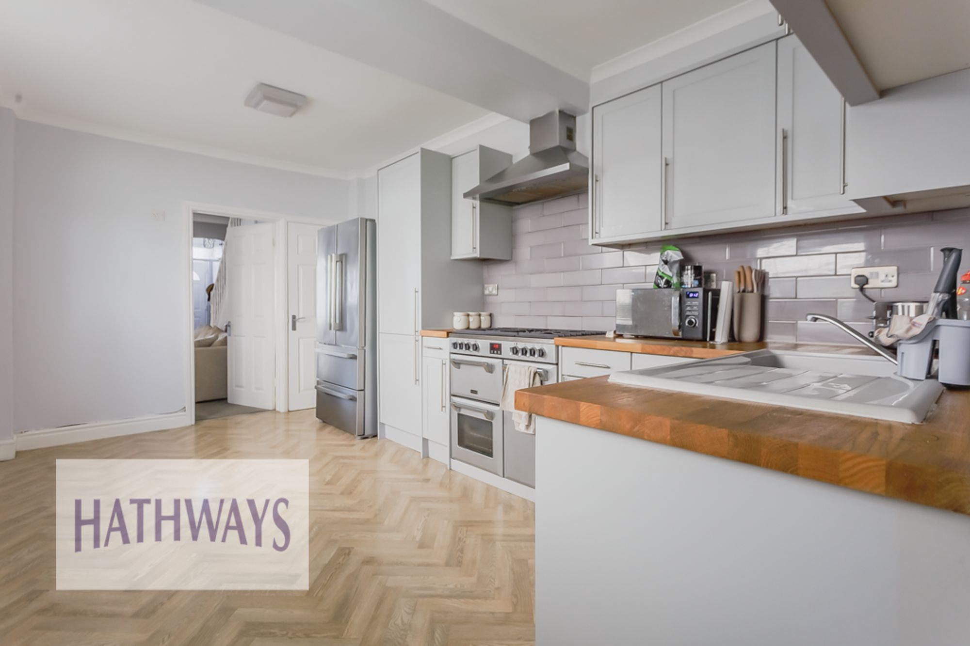 3 bed end of terrace house for sale in Grove Estate, Pontypool  - Property Image 18