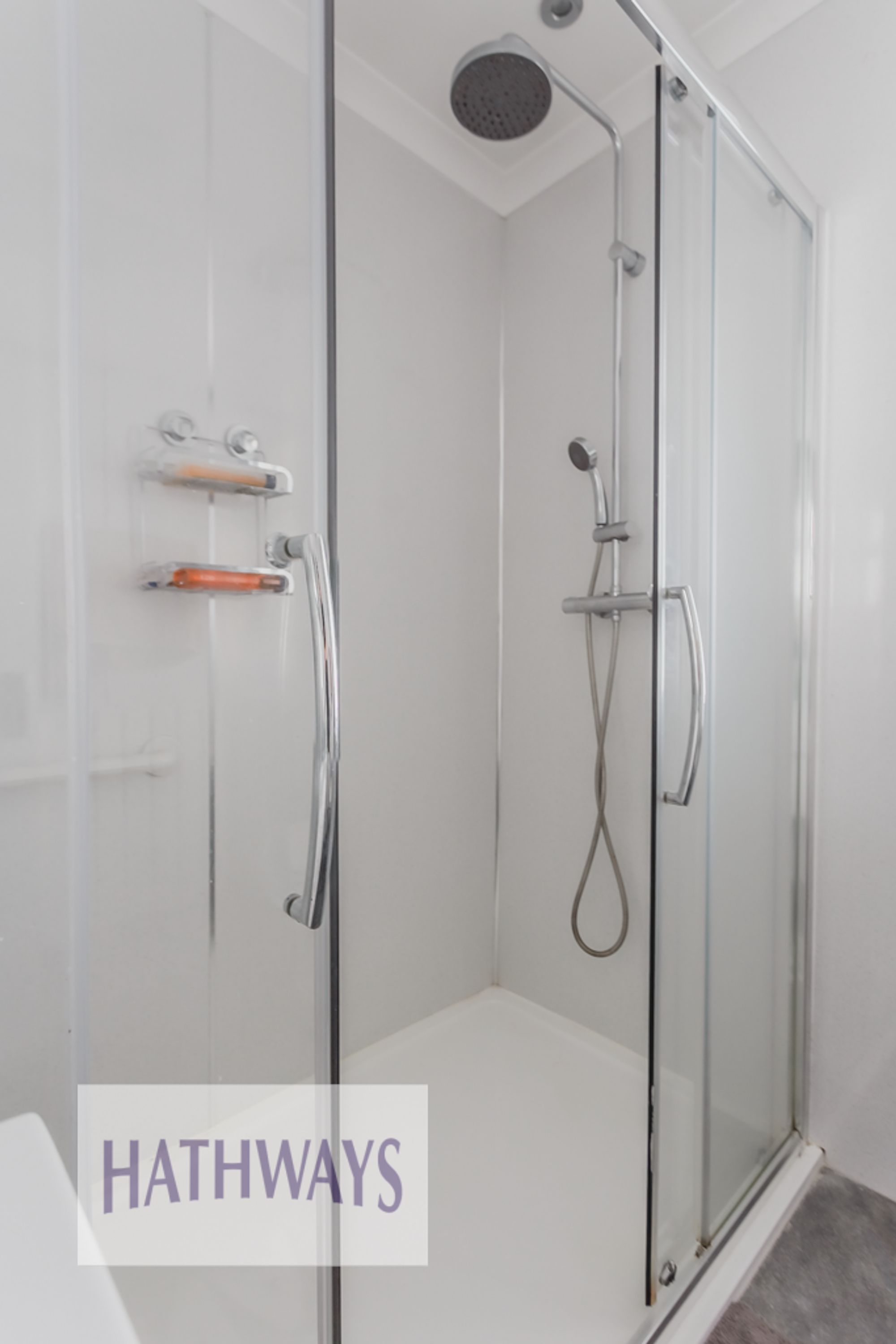 3 bed end of terrace house for sale in Grove Estate, Pontypool  - Property Image 27