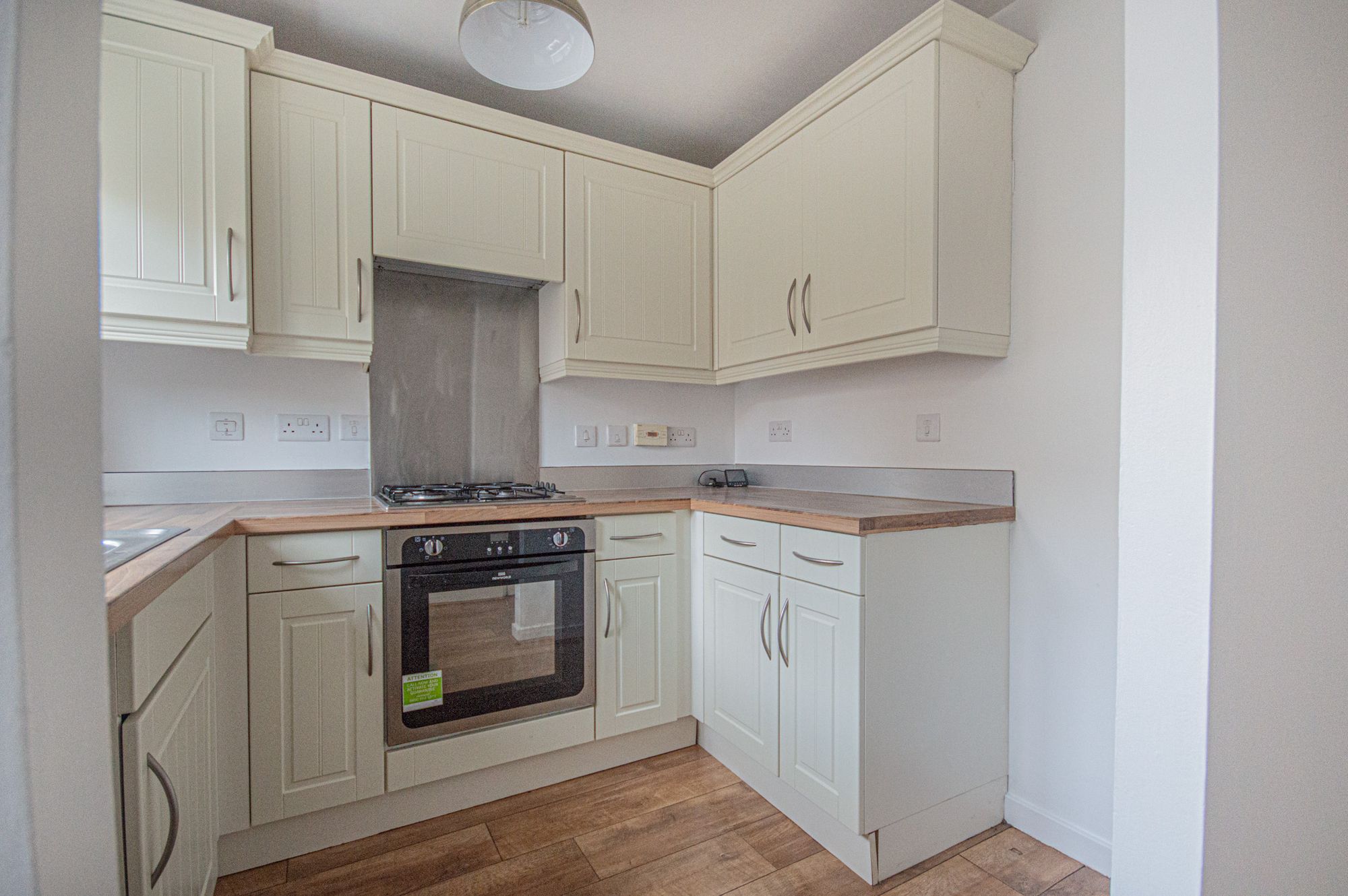 2 bed terraced house to rent in Schooner Circle, Newport  - Property Image 2