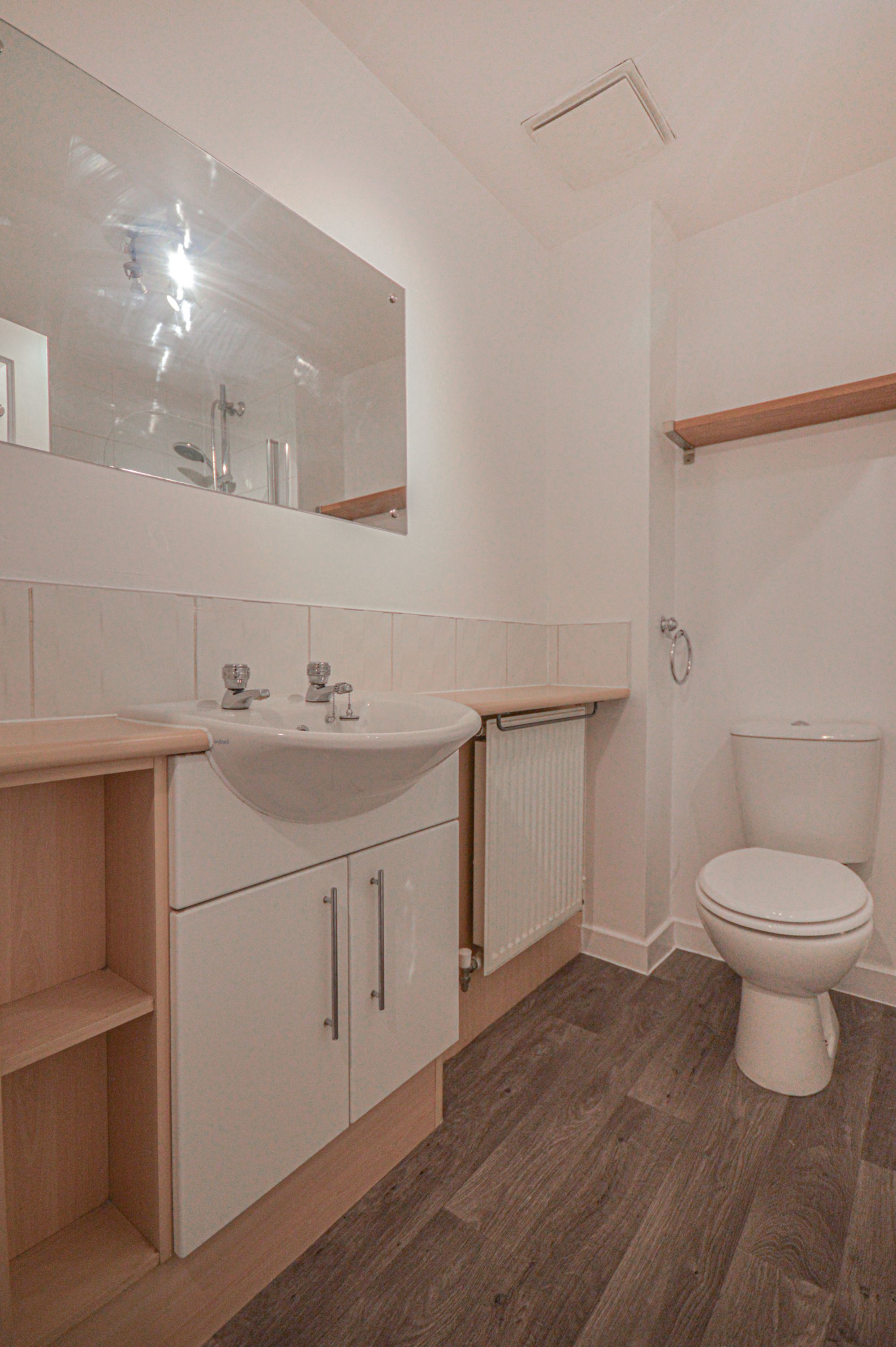 2 bed terraced house to rent in Schooner Circle, Newport  - Property Image 13