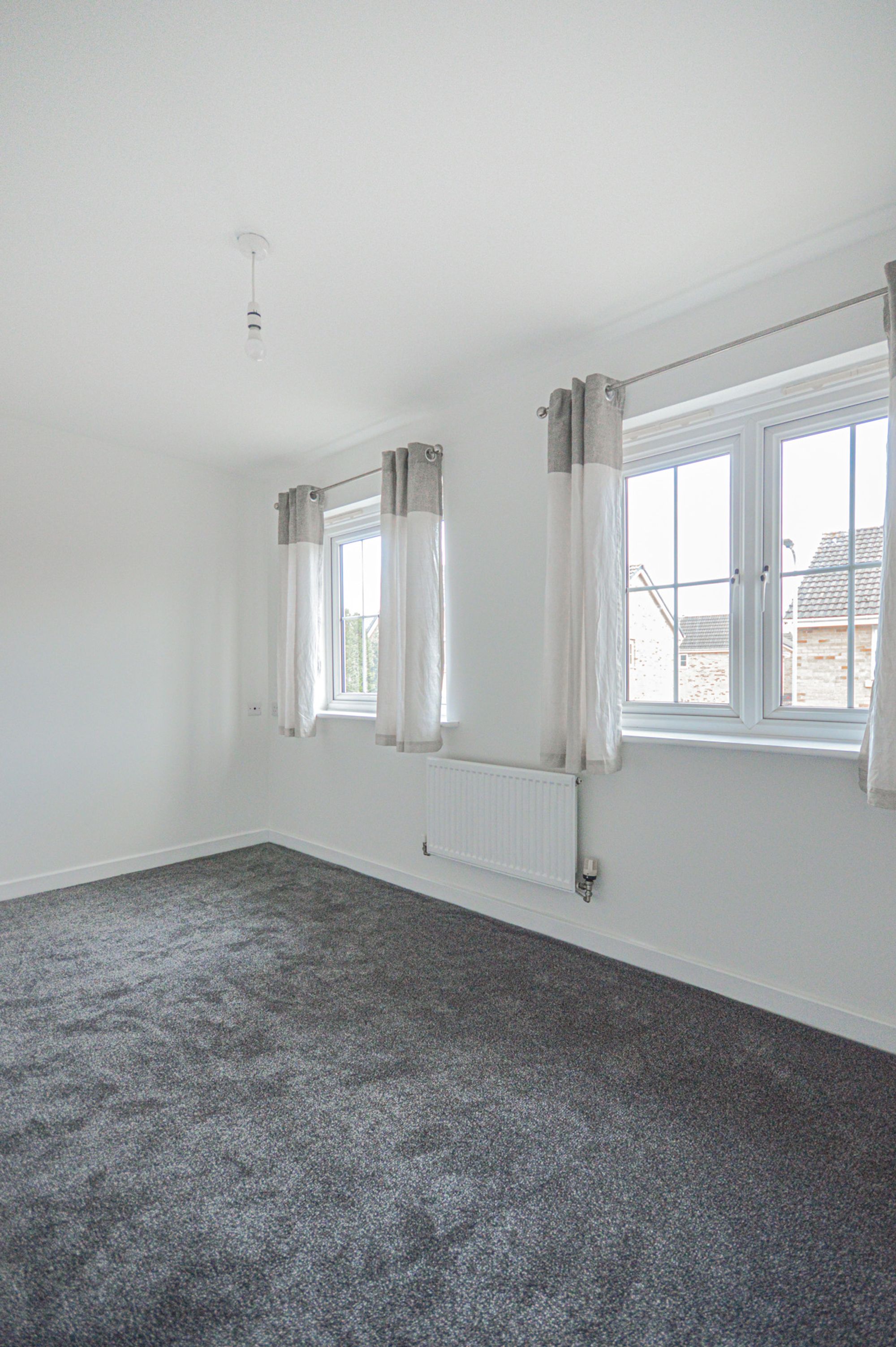 2 bed terraced house to rent in Schooner Circle, Newport  - Property Image 10