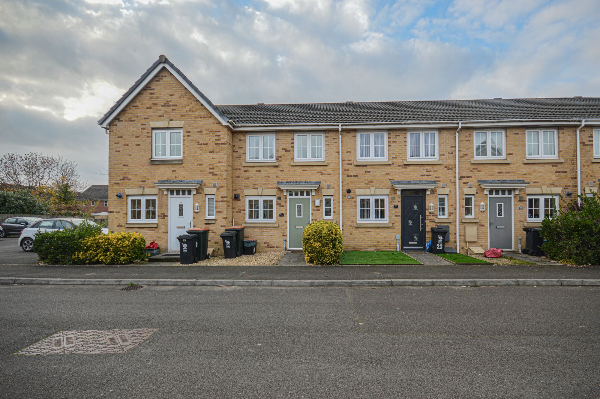 2 bed terraced house to rent in Schooner Circle, Newport  - Property Image 1