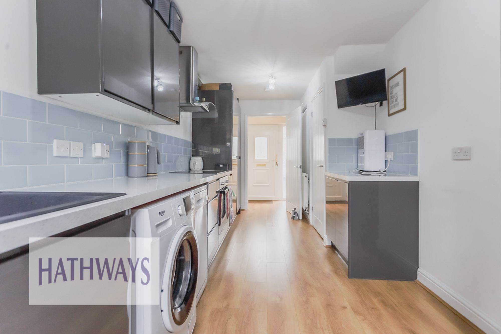 3 bed mid-terraced house for sale in The Rise, Cwmbran  - Property Image 12