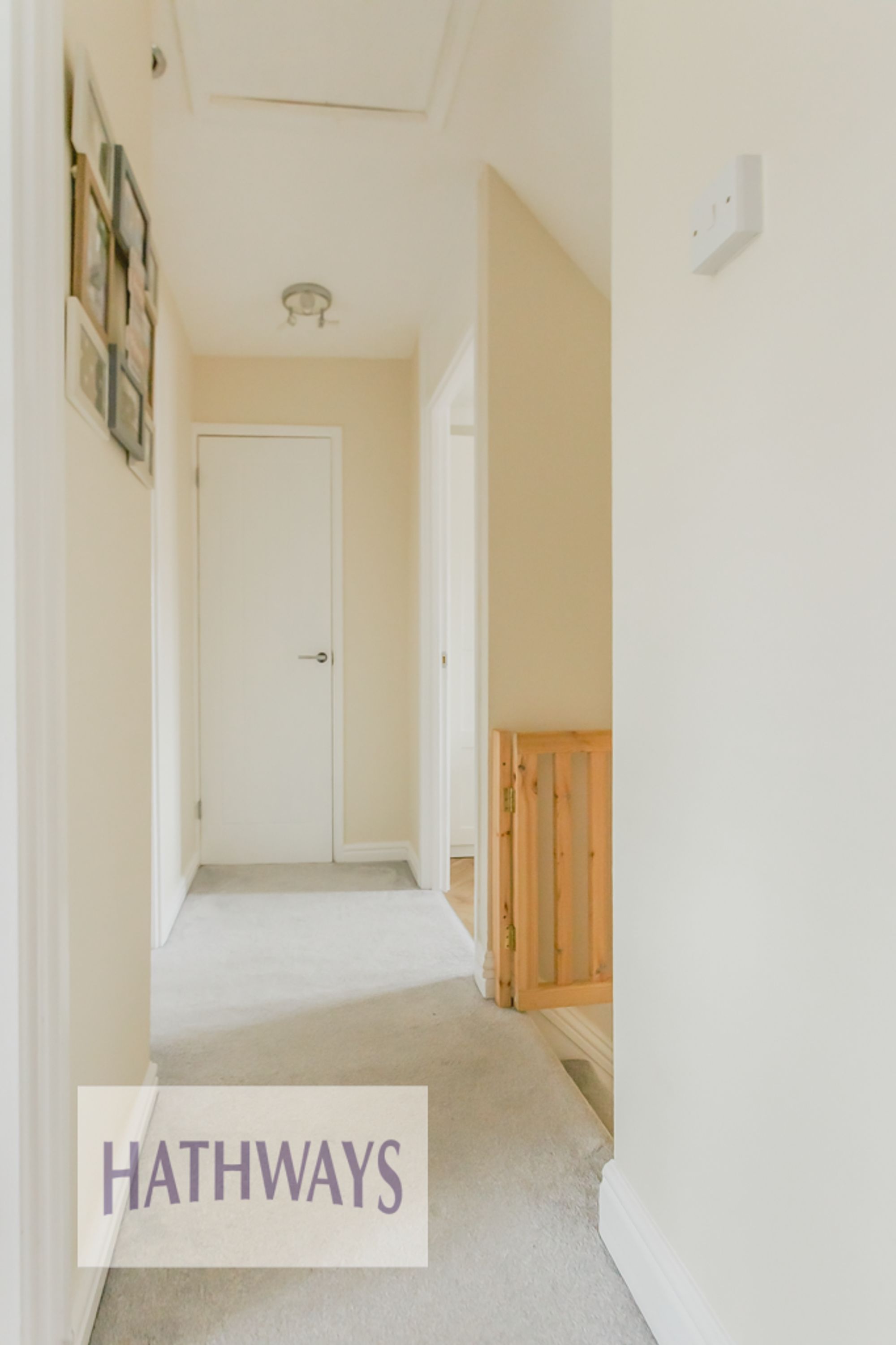 3 bed mid-terraced house for sale in The Rise, Cwmbran  - Property Image 14