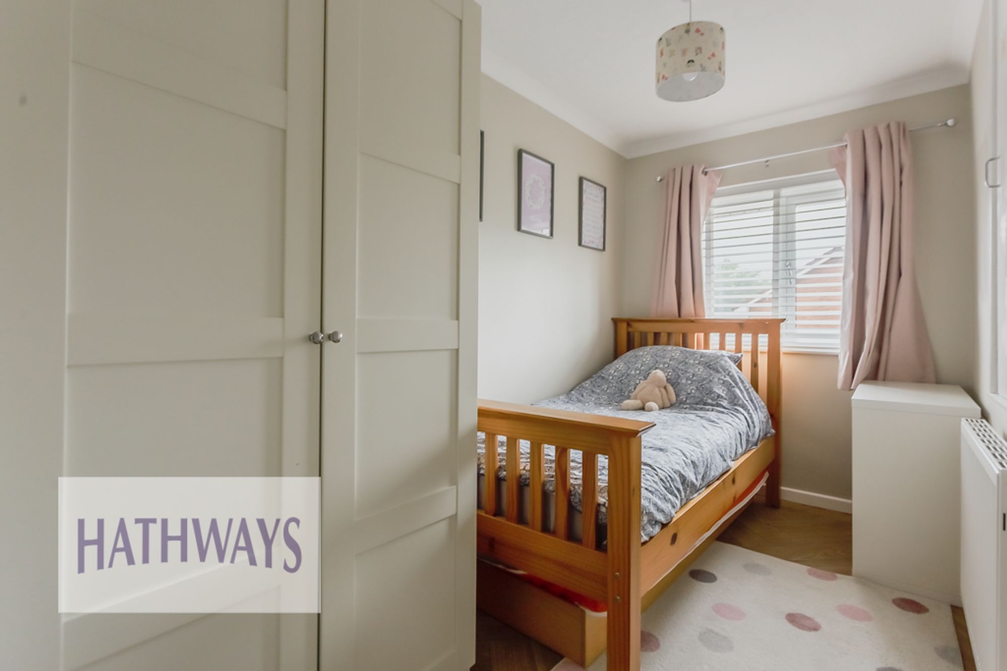 3 bed mid-terraced house for sale in The Rise, Cwmbran  - Property Image 21