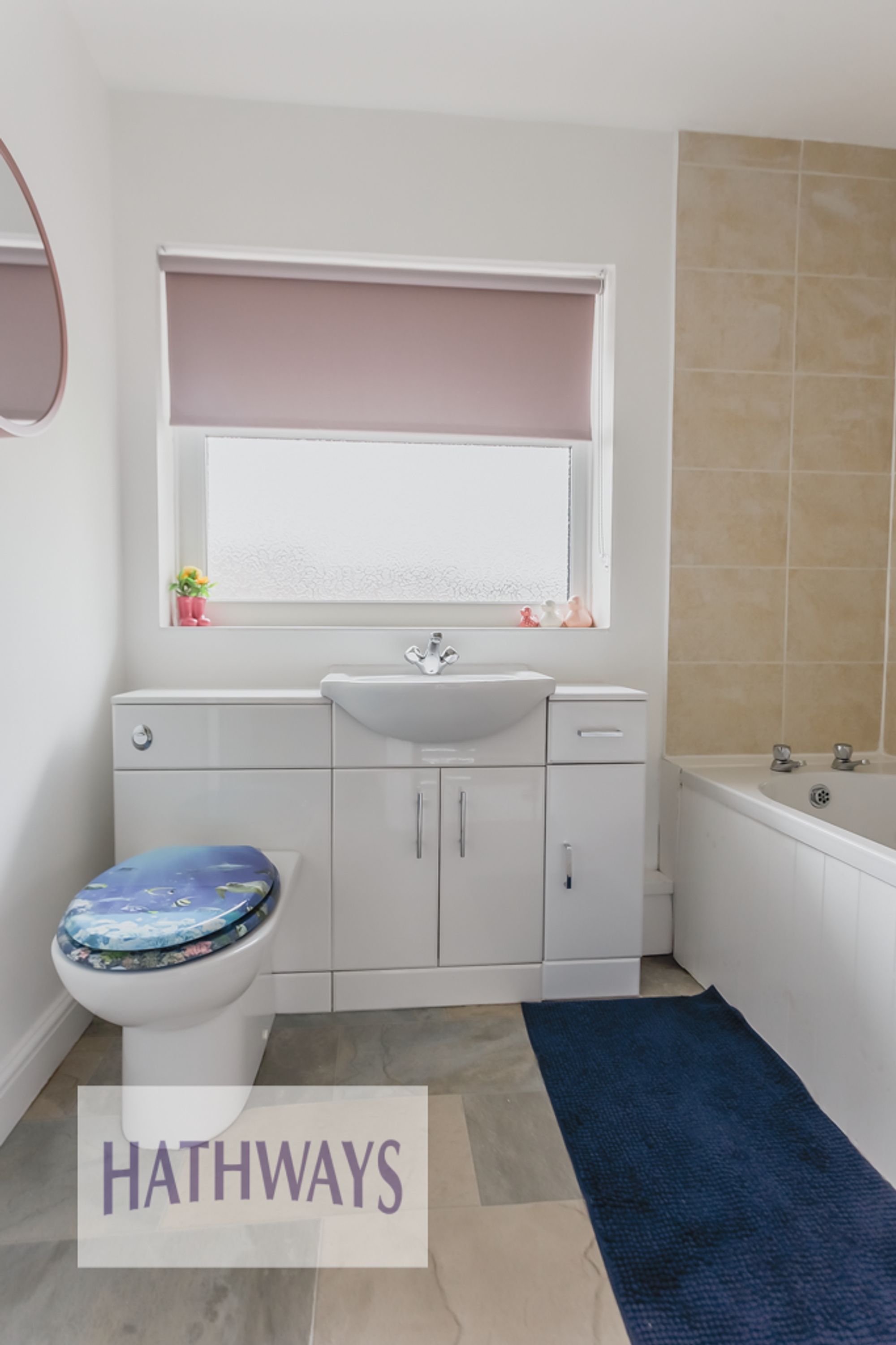 3 bed mid-terraced house for sale in The Rise, Cwmbran 21