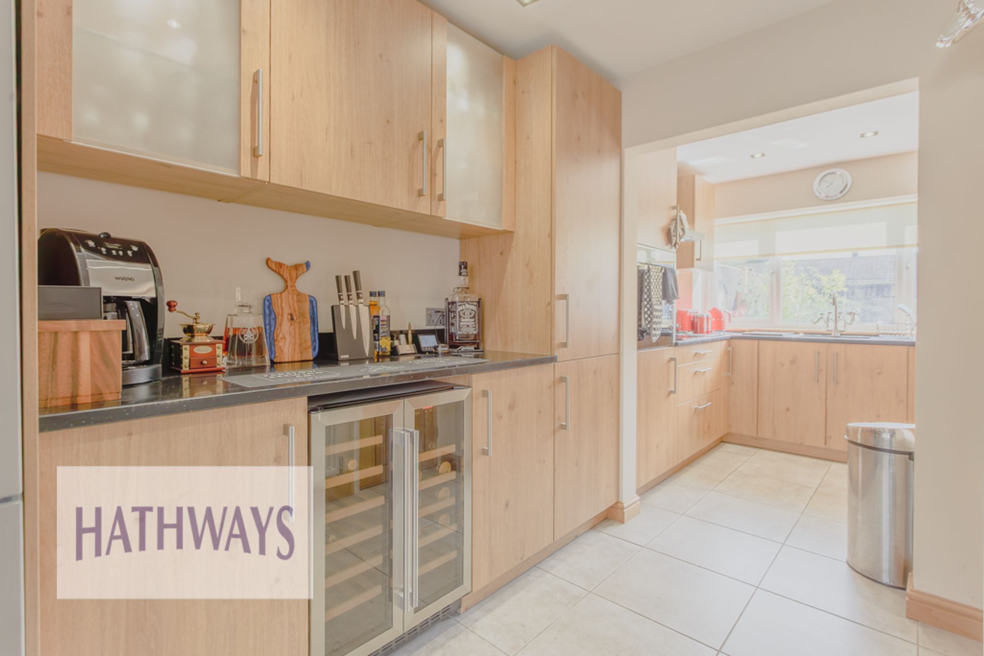 3 bed end of terrace house for sale in Caernarvon Crescent, Cwmbran 3