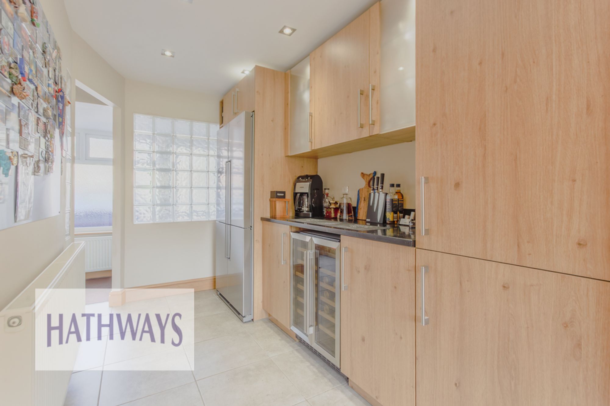3 bed end of terrace house for sale in Caernarvon Crescent, Cwmbran  - Property Image 9