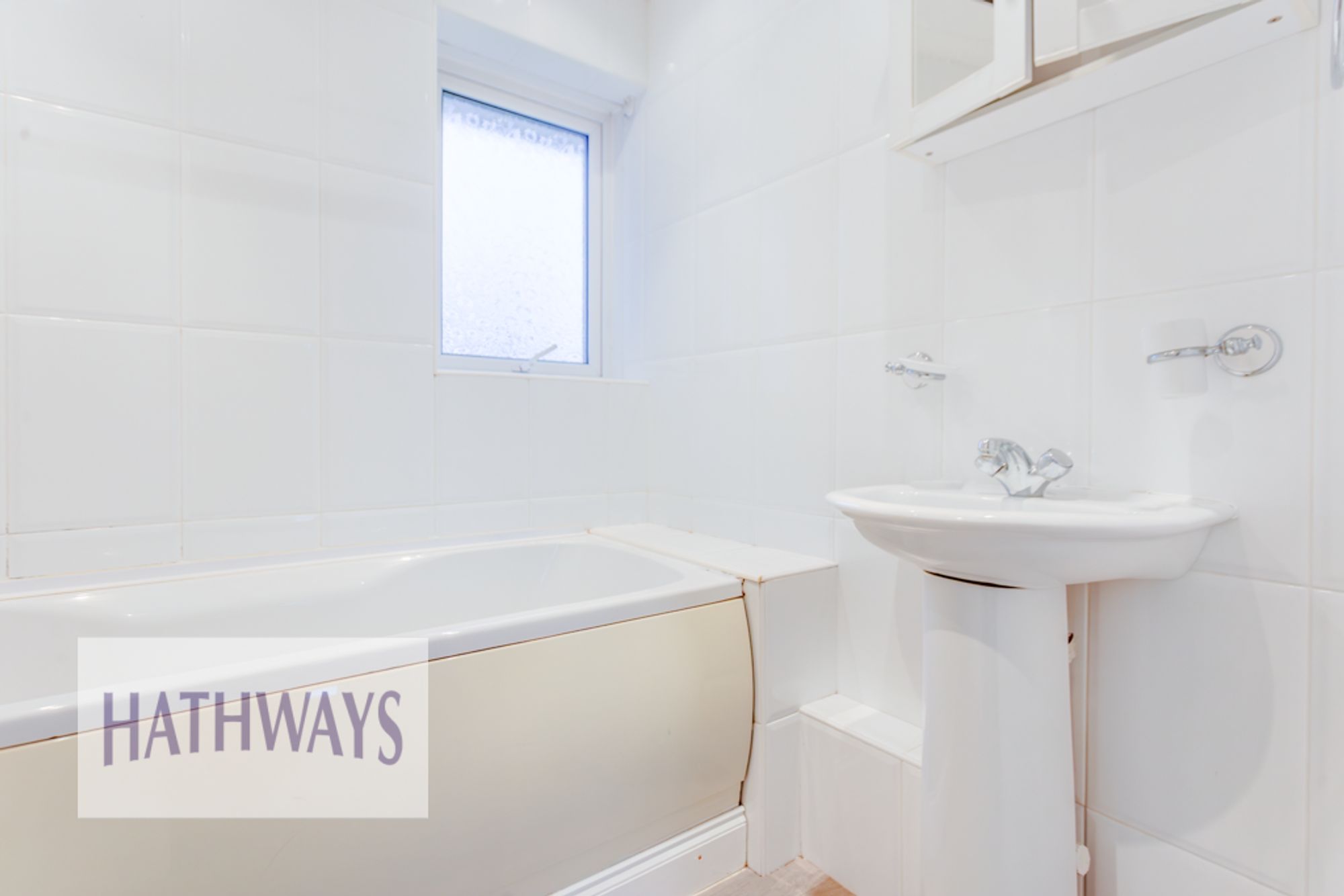 3 bed terraced house for sale in Manorbier Drive, Cwmbran 31