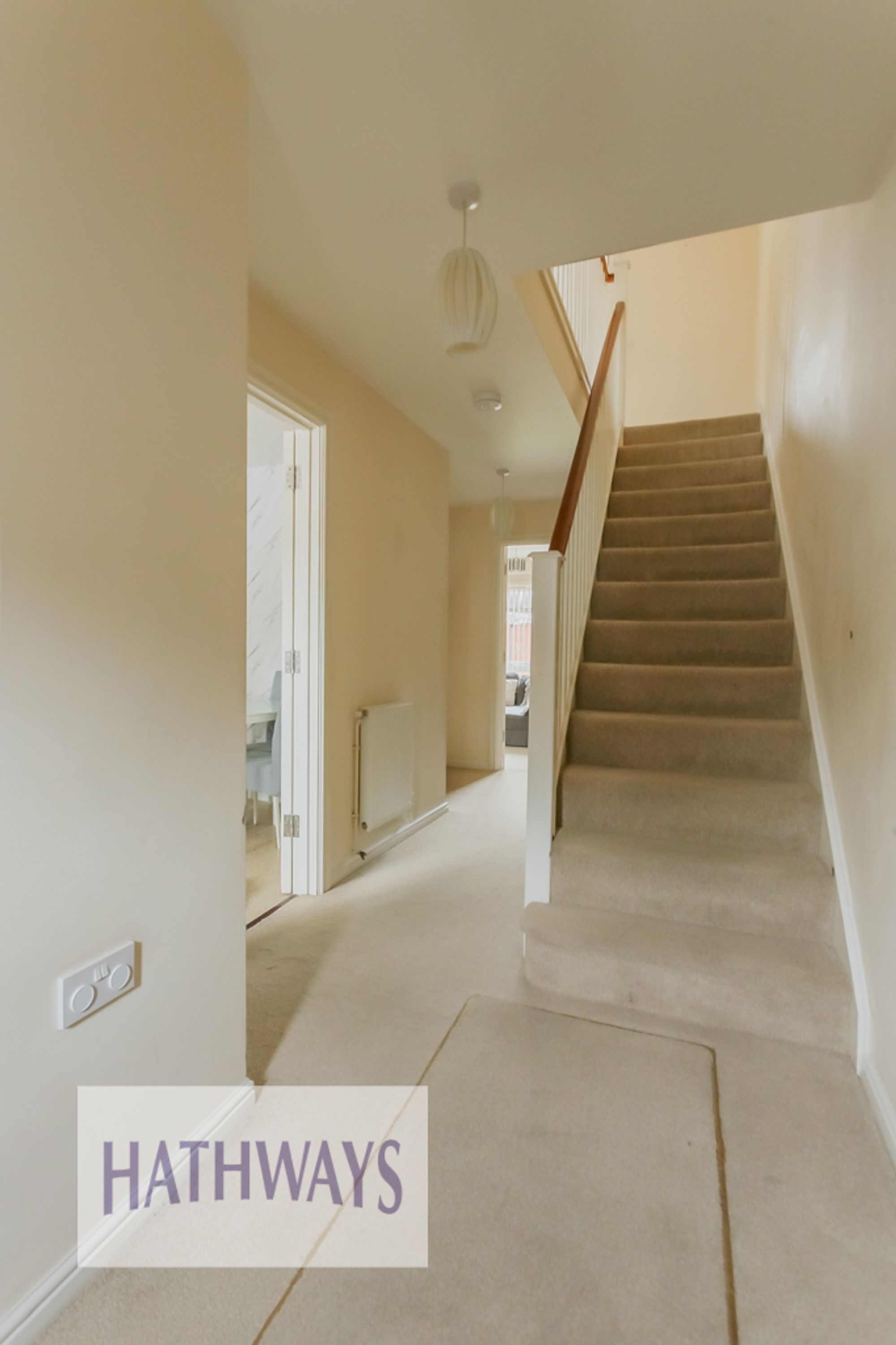 3 bed end of terrace house for sale in Clos Cae Nant, Cwmbran  - Property Image 3