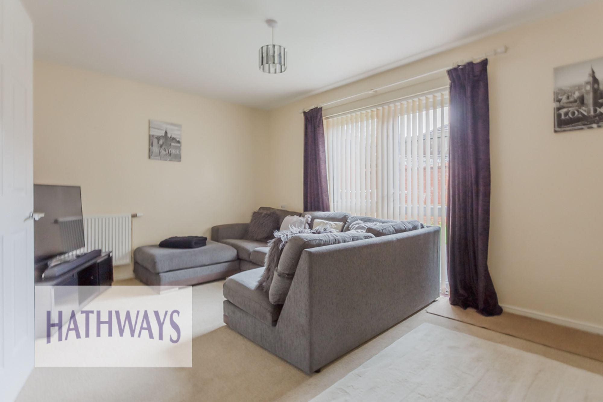 3 bed house for sale in Clos Cae Nant, Cwmbran  - Property Image 12