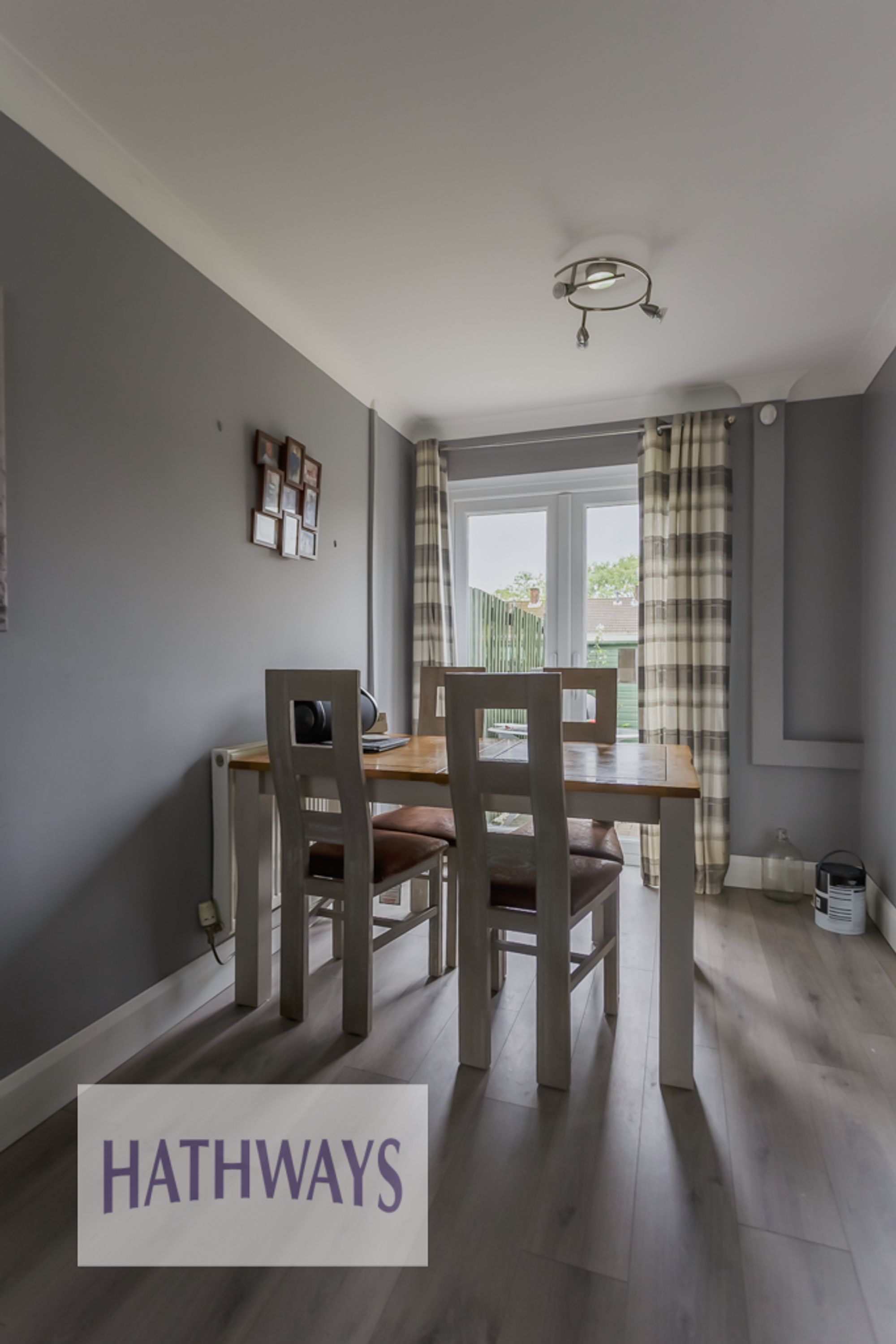 3 bed mid-terraced house for sale in Windsor Road, Cwmbran  - Property Image 9