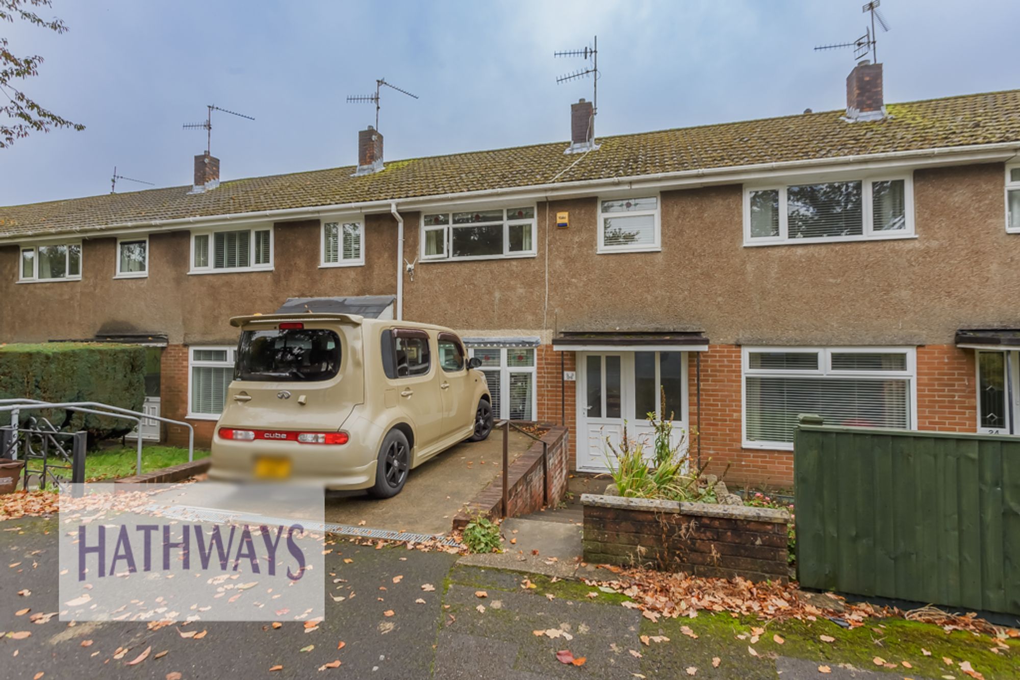 3 bed mid-terraced house for sale in Windsor Road, Cwmbran  - Property Image 1