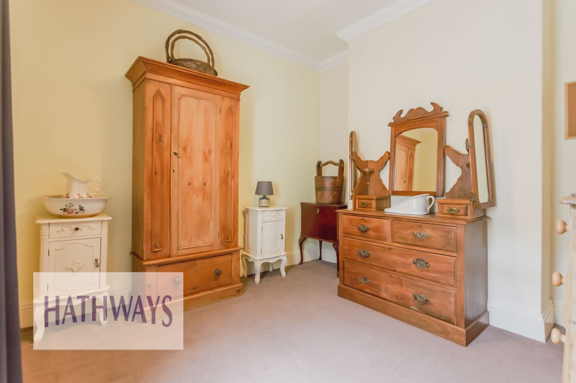 3 bed terraced house for sale in Wainfelin Road, Pontypool 26