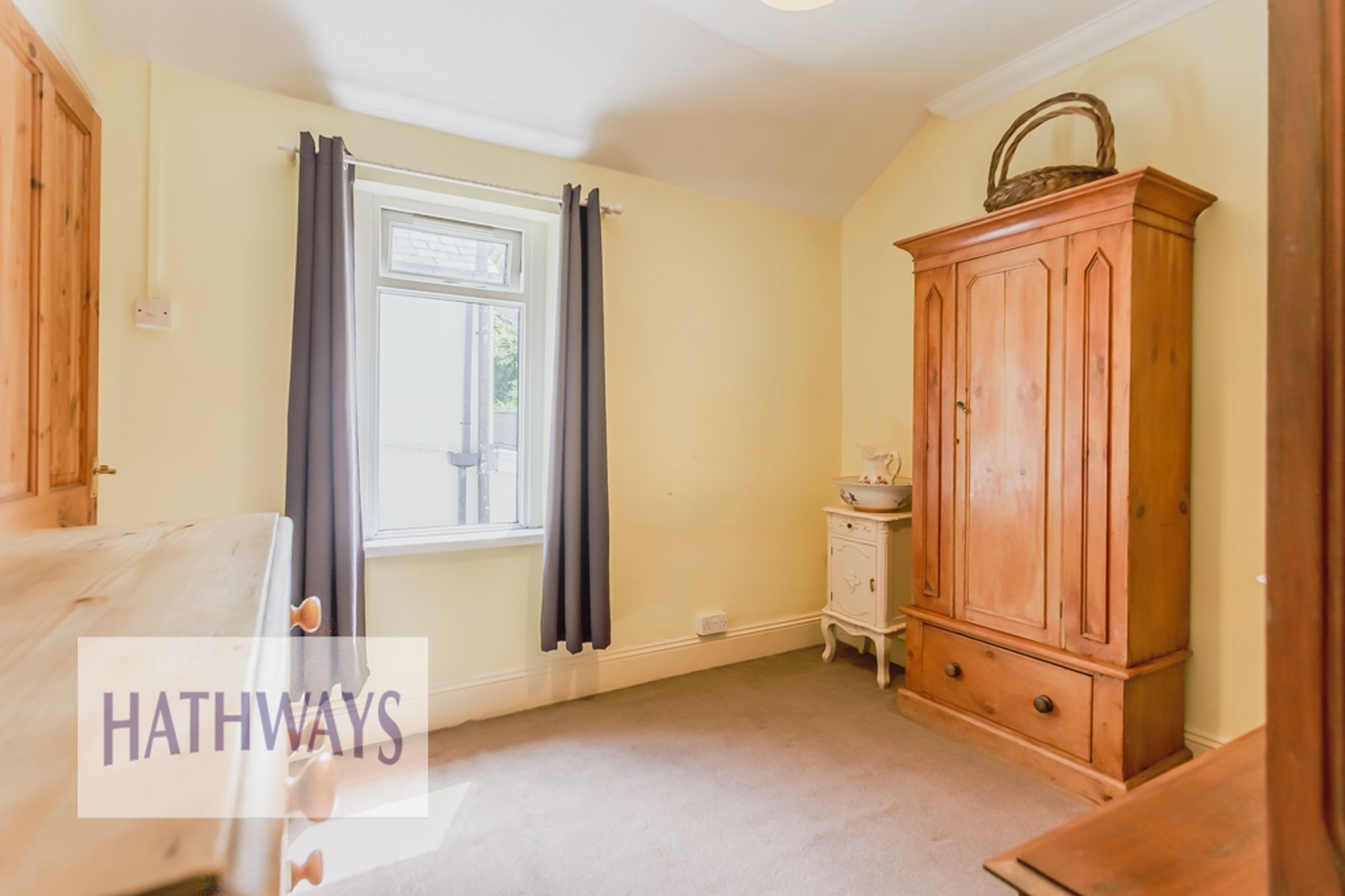 3 bed terraced house for sale in Wainfelin Road, Pontypool  - Property Image 25