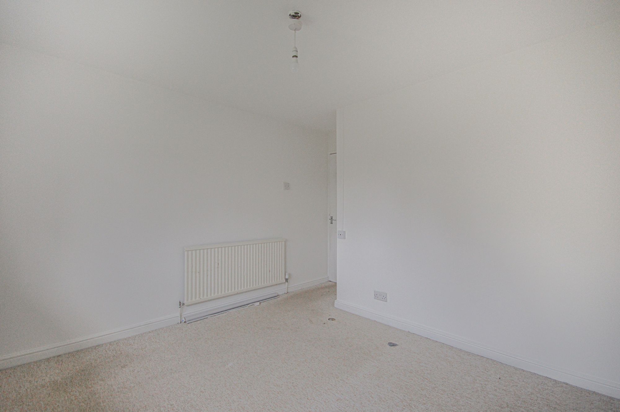 3 bed terraced house to rent in Heol Newydd, Cwmbran  - Property Image 12