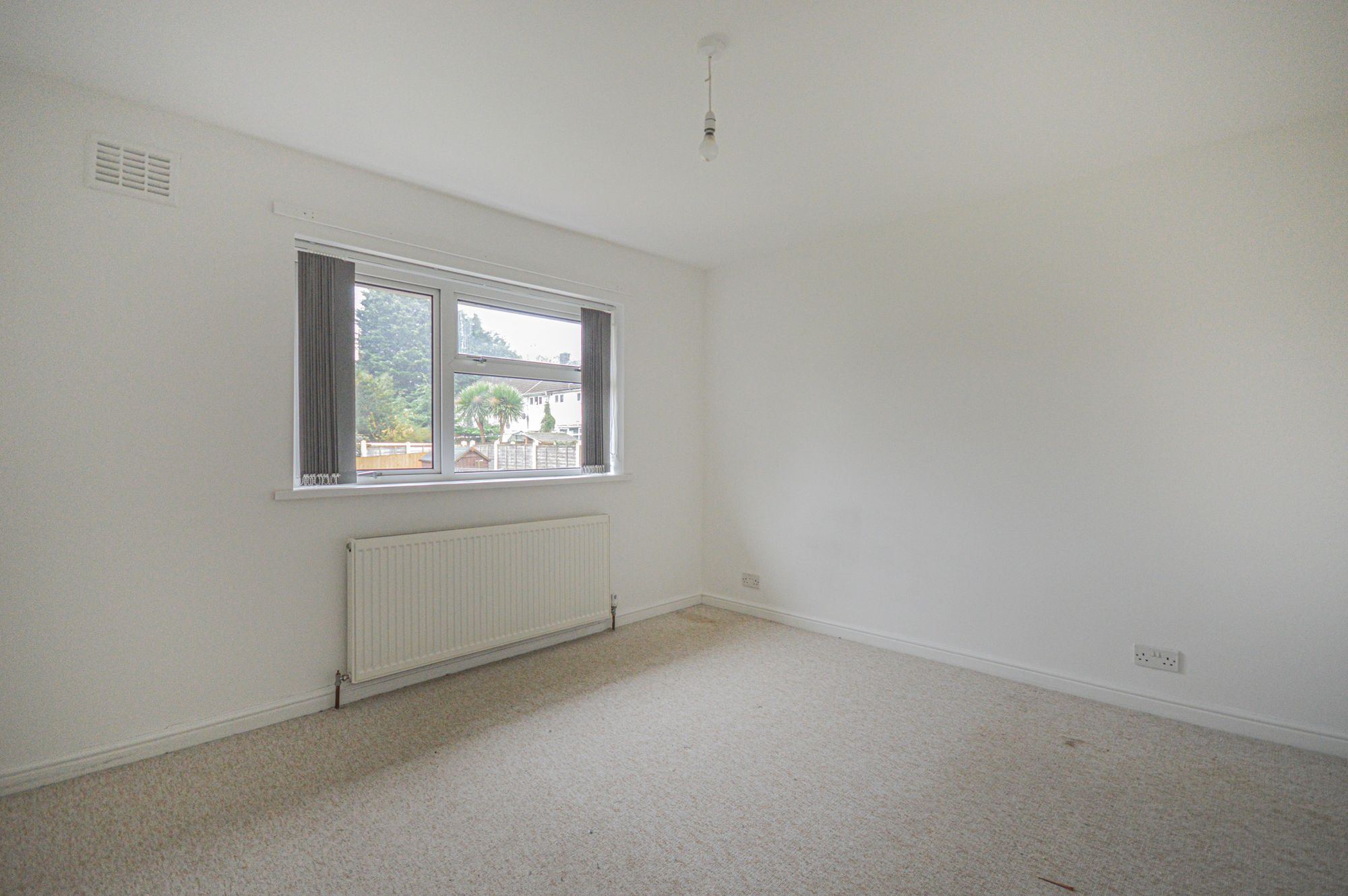 3 bed terraced house to rent in Heol Newydd, Cwmbran  - Property Image 14