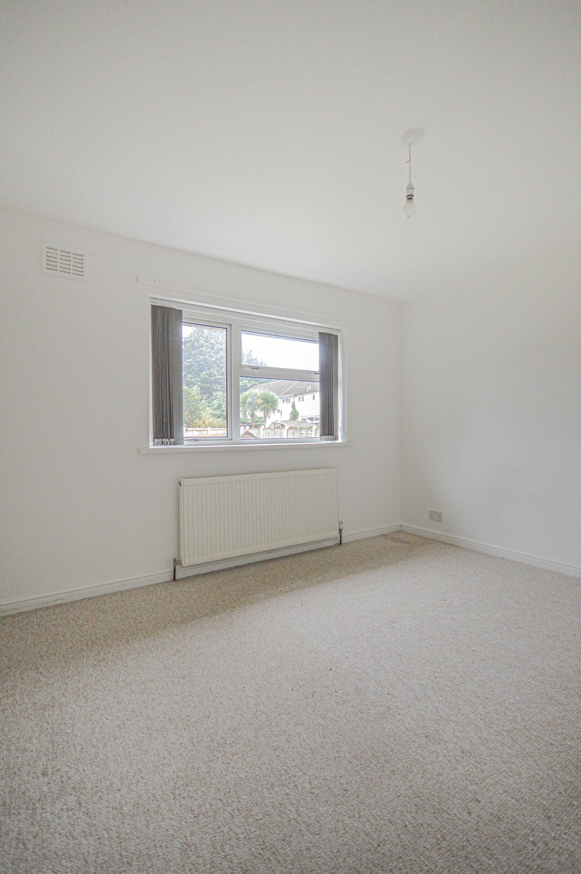 3 bed terraced house to rent in Heol Newydd, Cwmbran  - Property Image 13