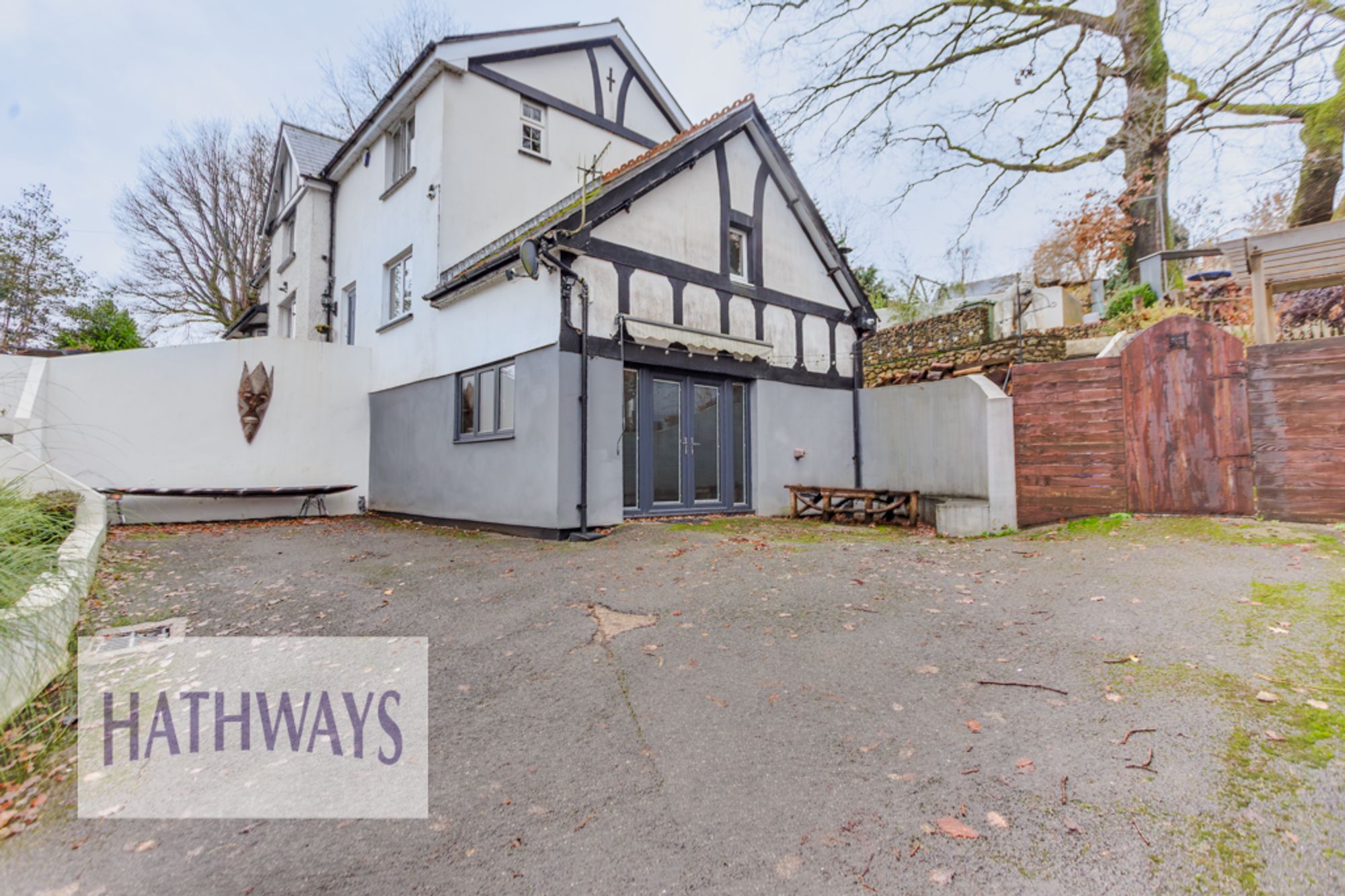 5 bed detached house for sale in Victoria Road, Pontypool  - Property Image 3