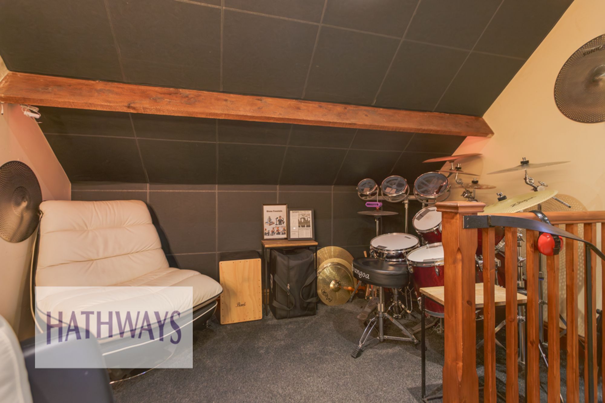 5 bed detached house for sale in Victoria Road, Pontypool  - Property Image 36