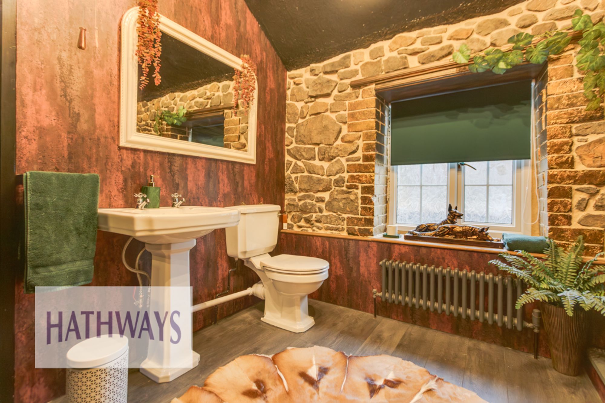 5 bed detached house for sale in Victoria Road, Pontypool  - Property Image 74