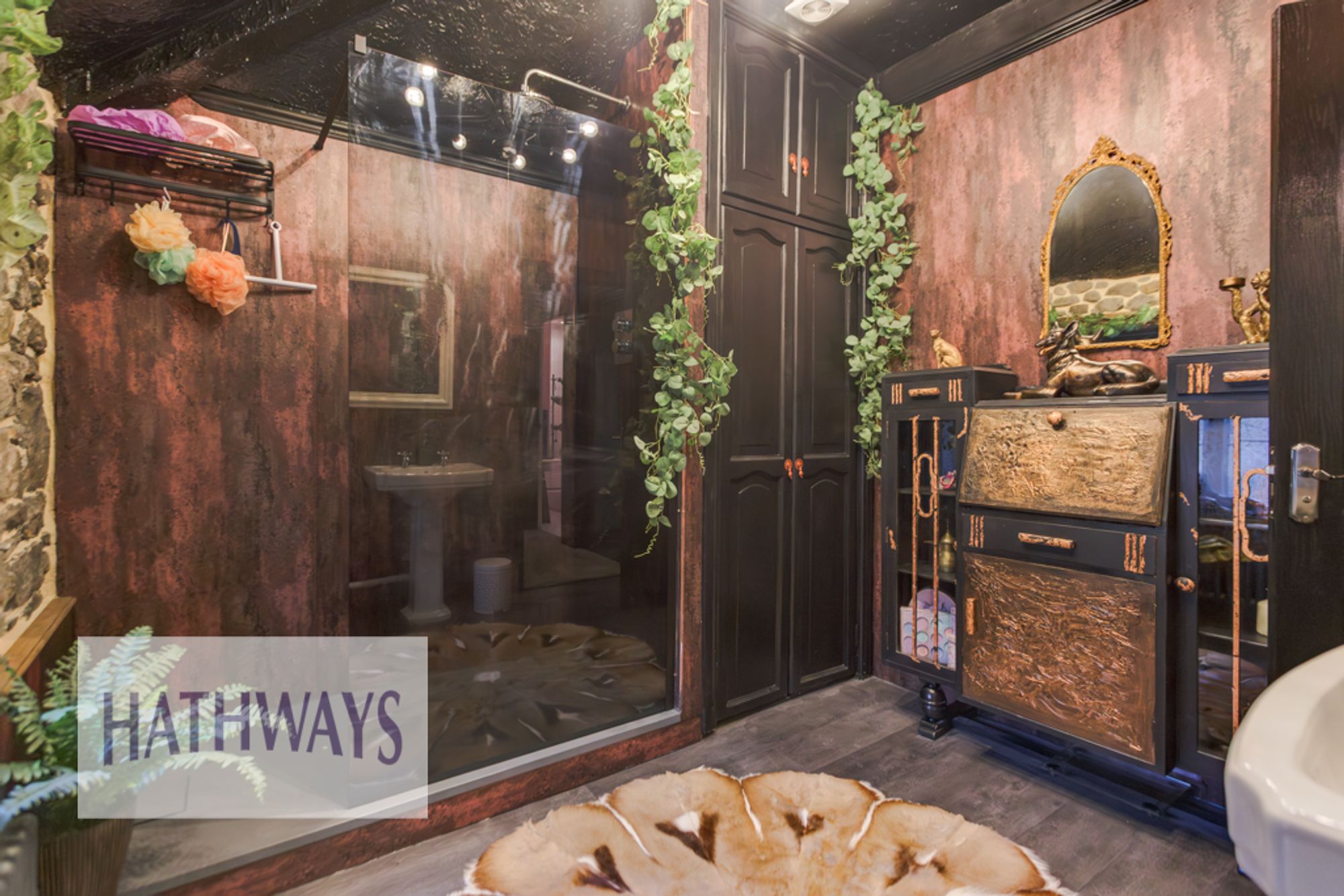 5 bed detached house for sale in Victoria Road, Pontypool 76