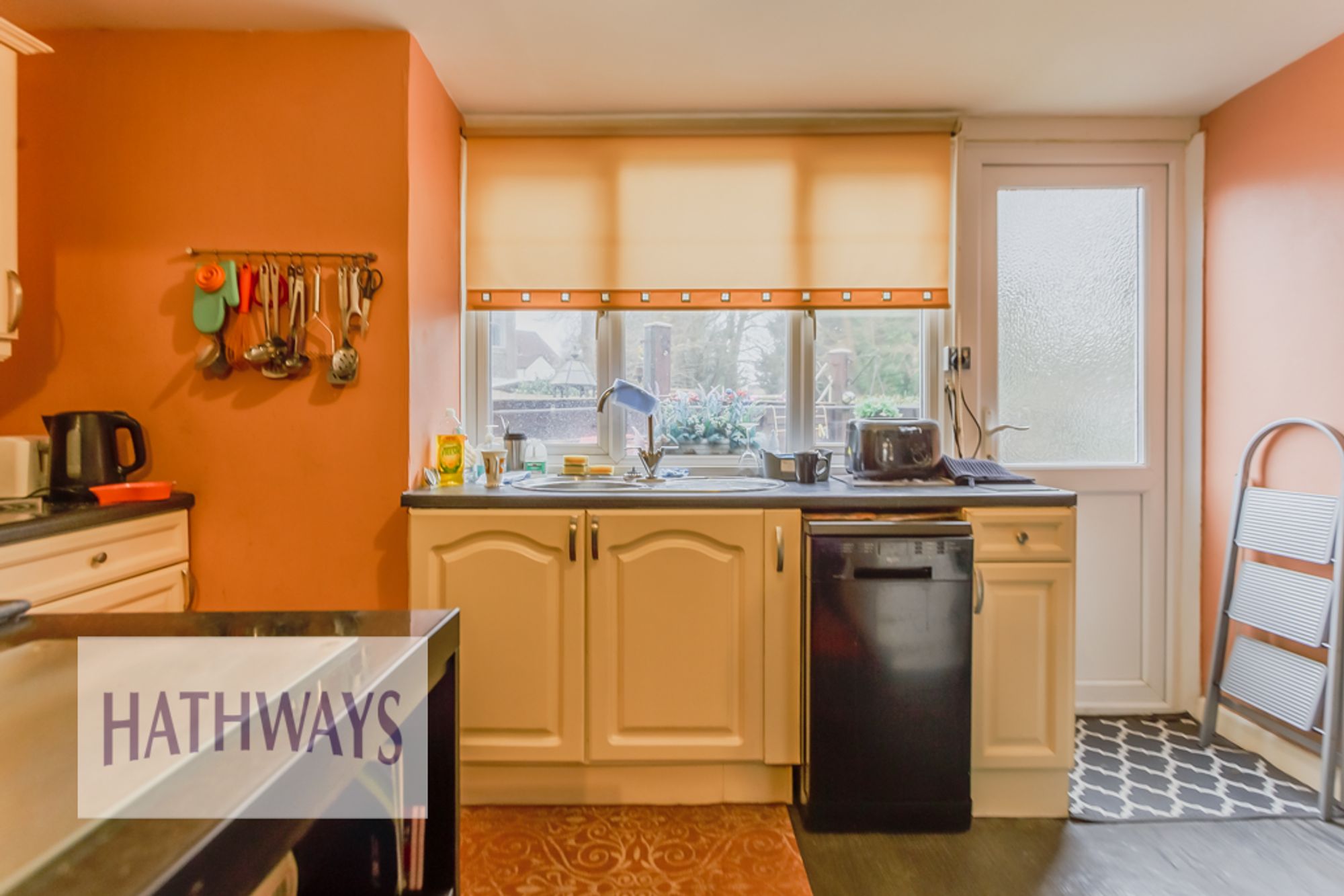 2 bed terraced house for sale in Church Street, Newport 8