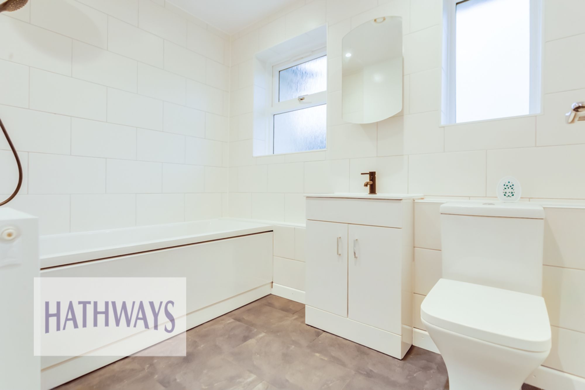 2 bed detached bungalow to rent in Cefn Close, Cwmbran 16