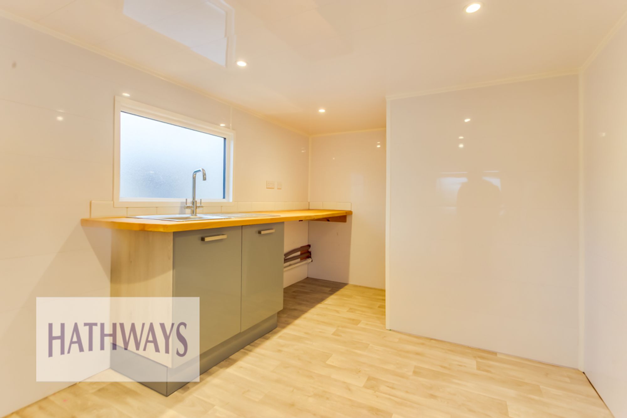 2 bed detached bungalow to rent in Cefn Close, Cwmbran 28