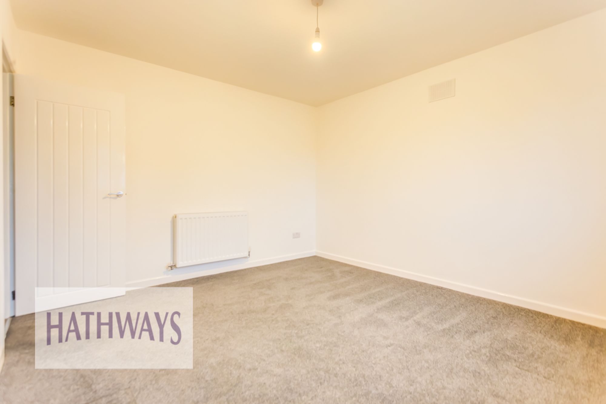 2 bed detached bungalow to rent in Cefn Close, Cwmbran  - Property Image 23