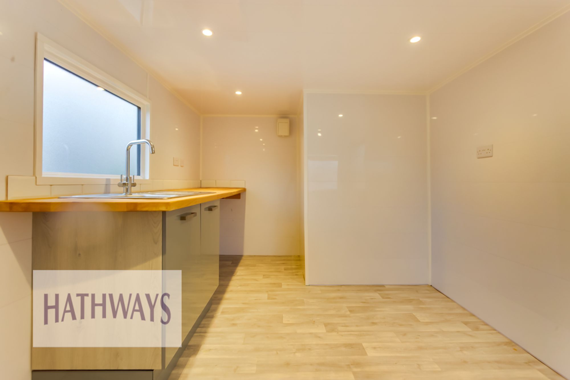 2 bed detached bungalow to rent in Cefn Close, Cwmbran  - Property Image 27