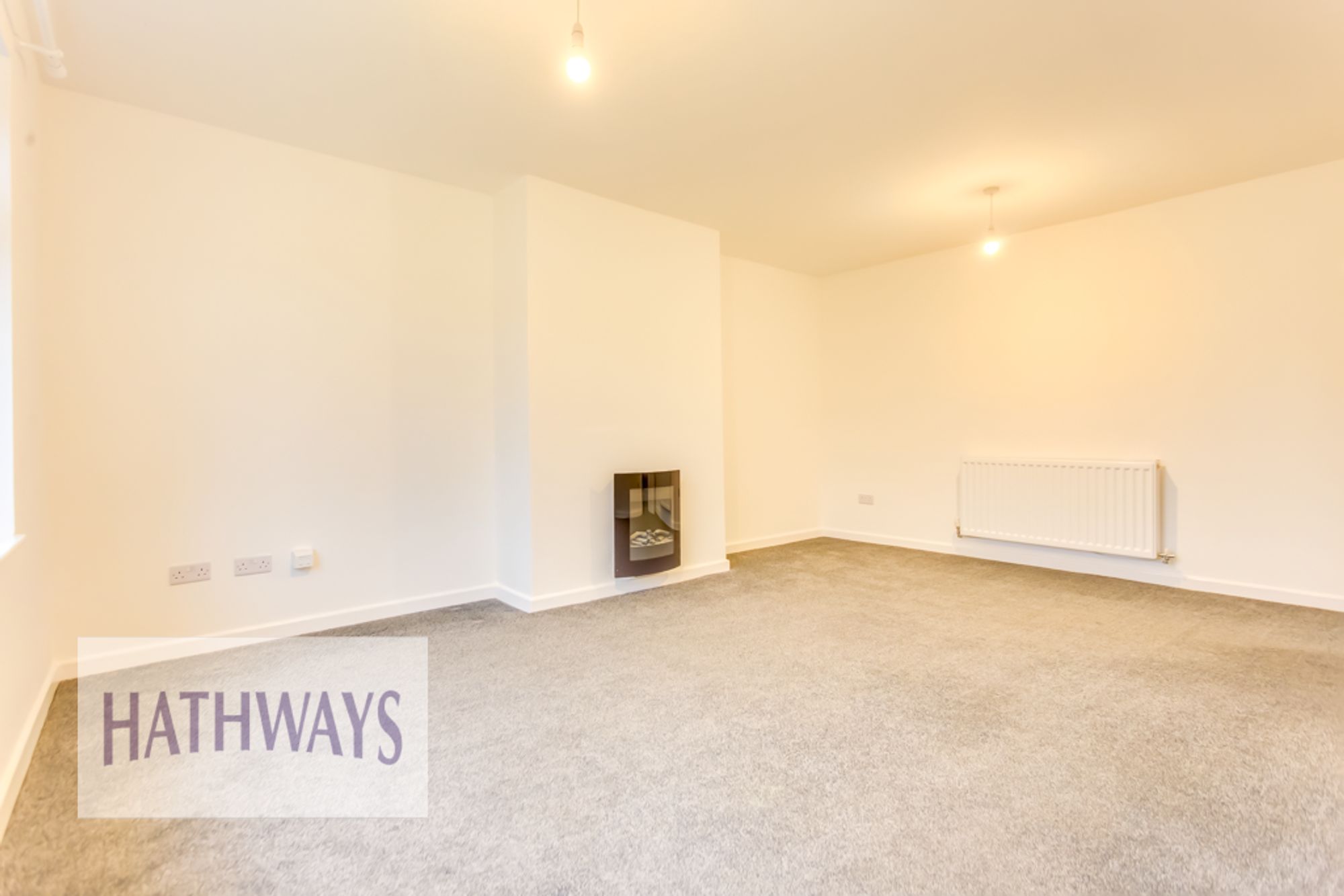 2 bed detached bungalow to rent in Cefn Close, Cwmbran  - Property Image 9