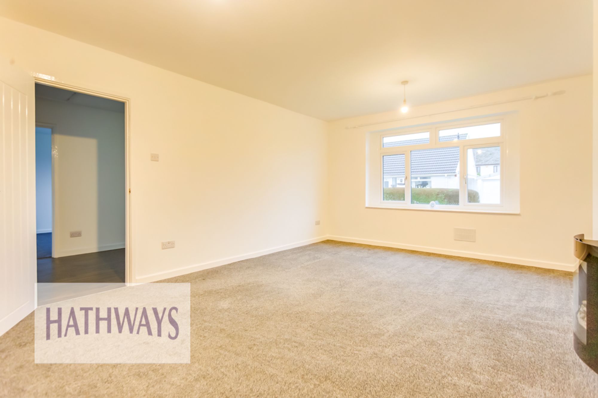 2 bed detached bungalow to rent in Cefn Close, Cwmbran  - Property Image 8