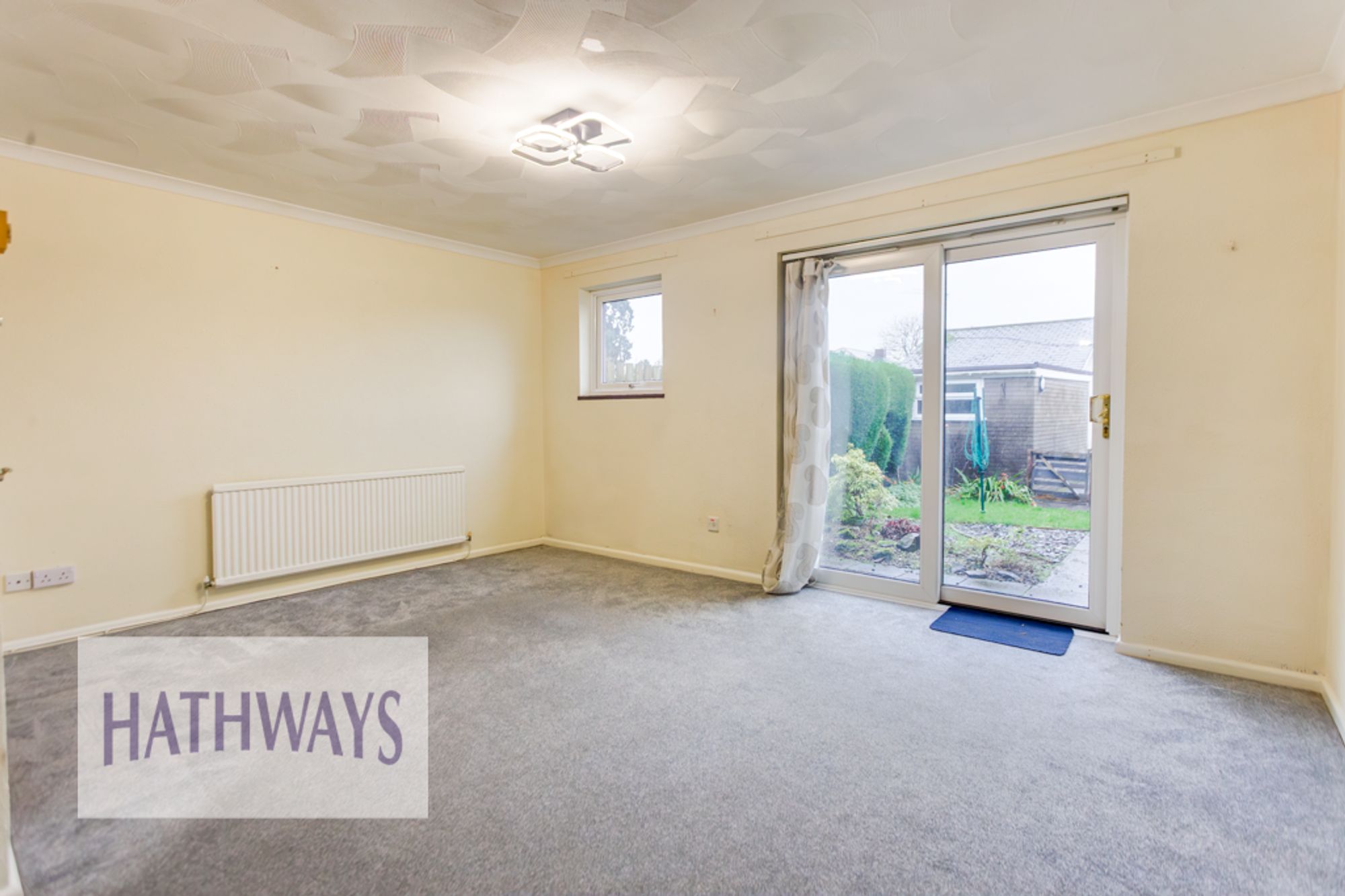 3 bed terraced house for sale in Goldcroft Court, Newport 6