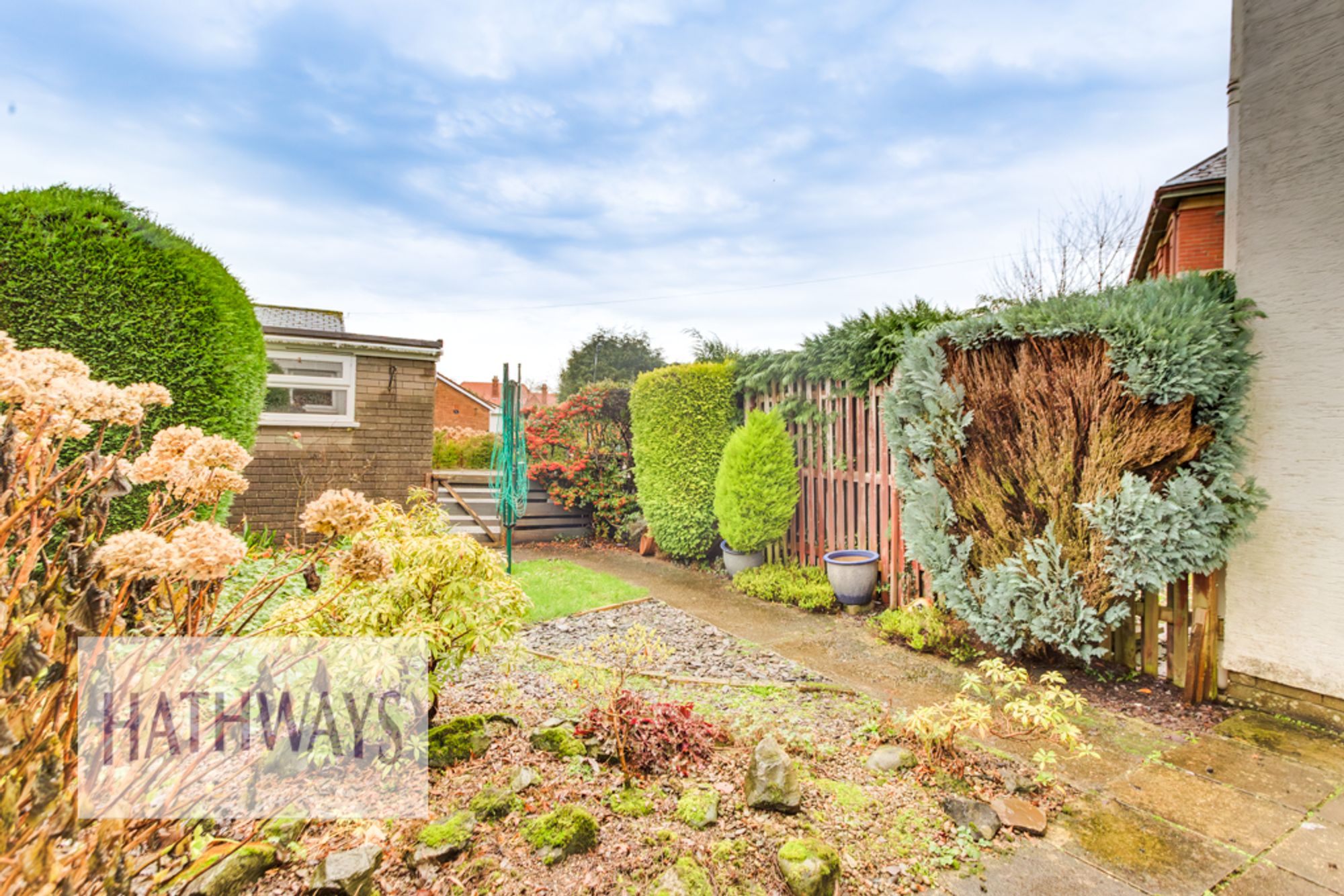 3 bed terraced house for sale in Goldcroft Court, Newport  - Property Image 33