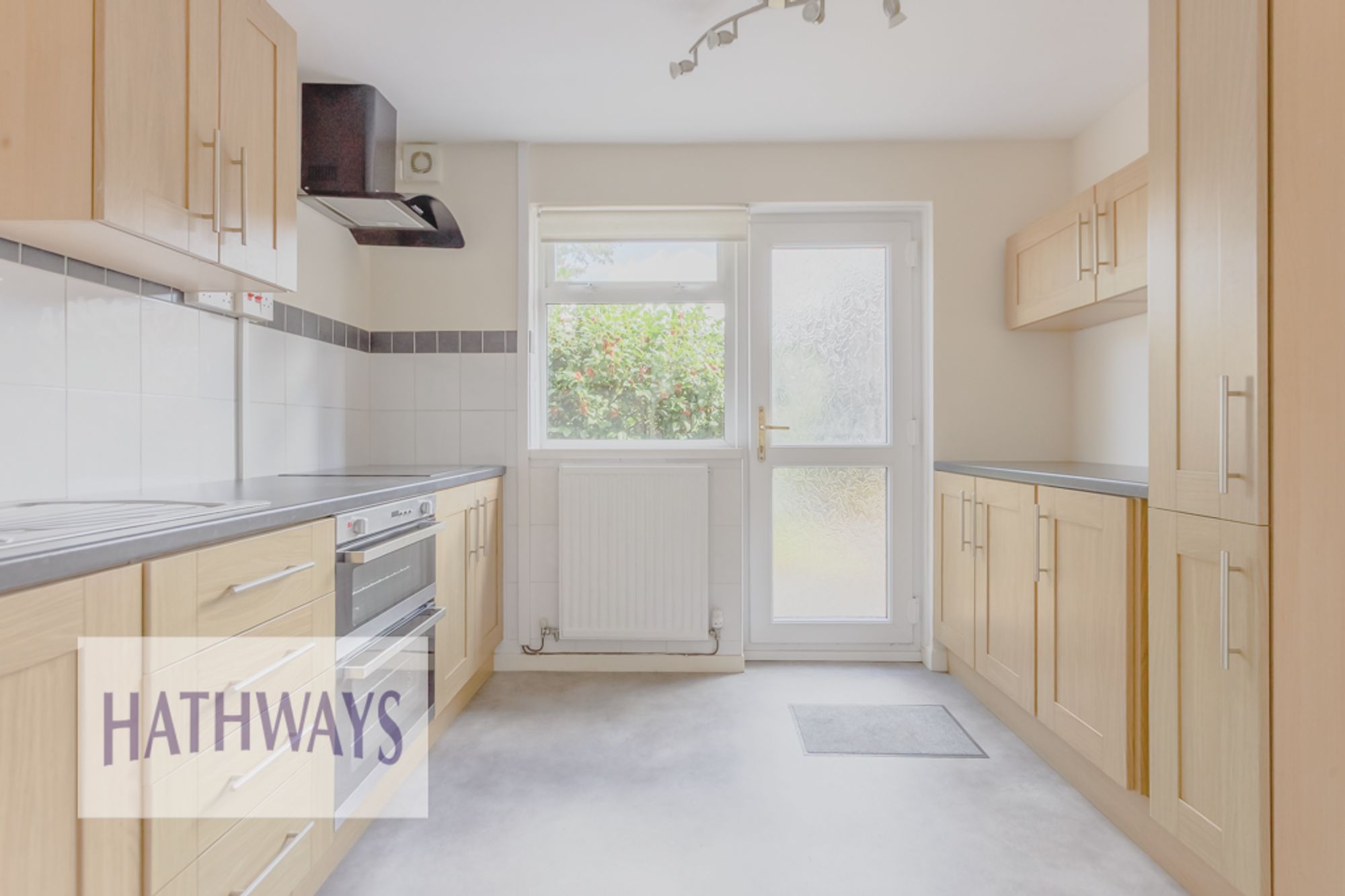 2 bed terraced house for sale in Brangwyn Avenue, Cwmbran 10