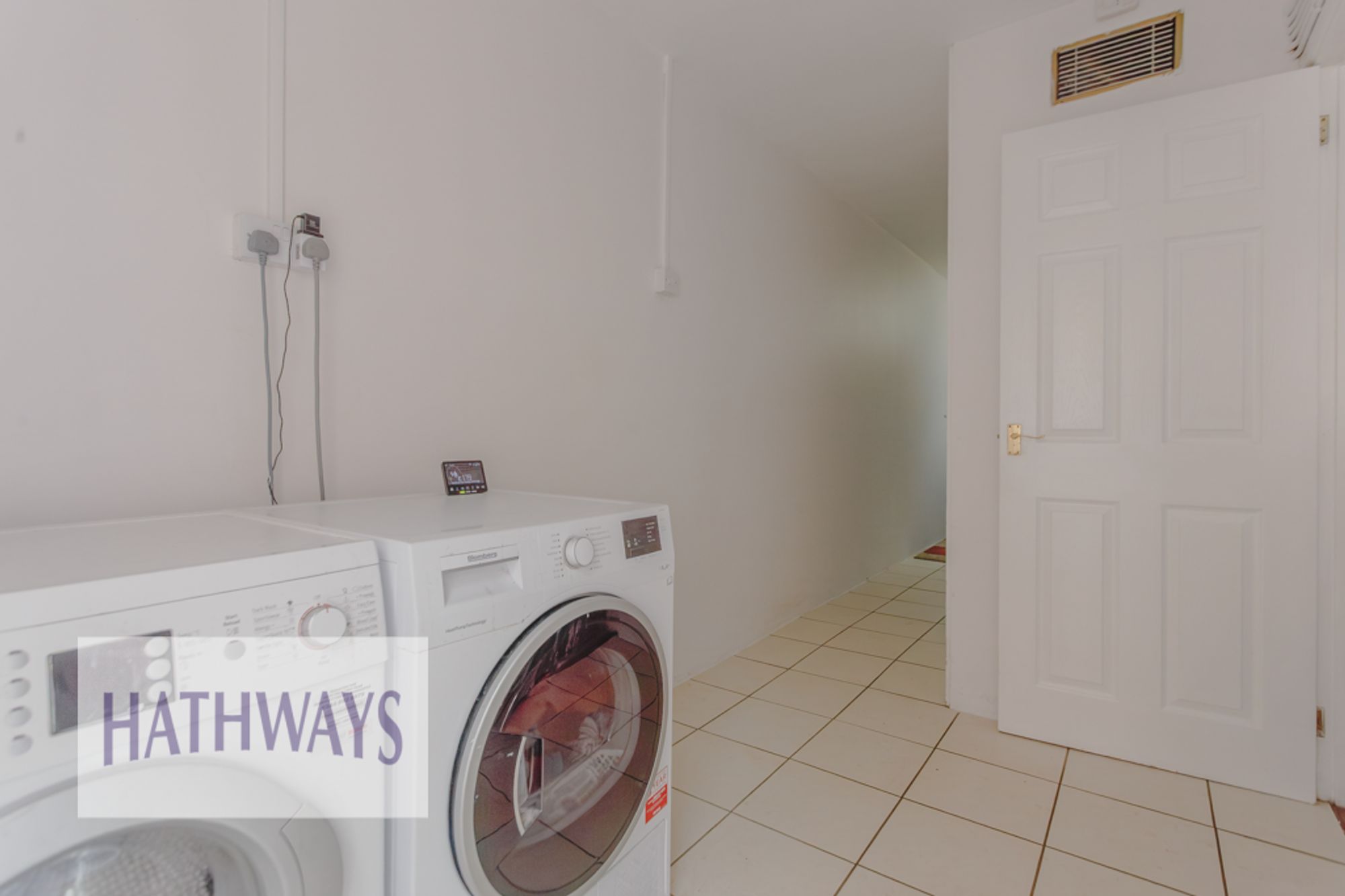 3 bed semi-detached house for sale in Severn View, Cwmbran  - Property Image 16