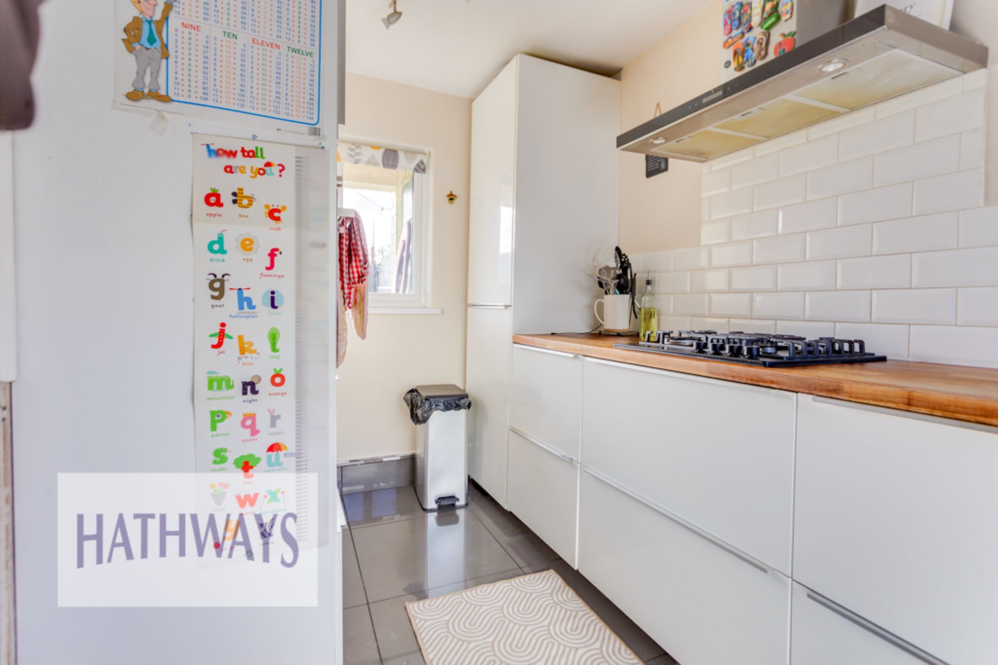 3 bed end of terrace house for sale in Short Path, Cwmbran 11