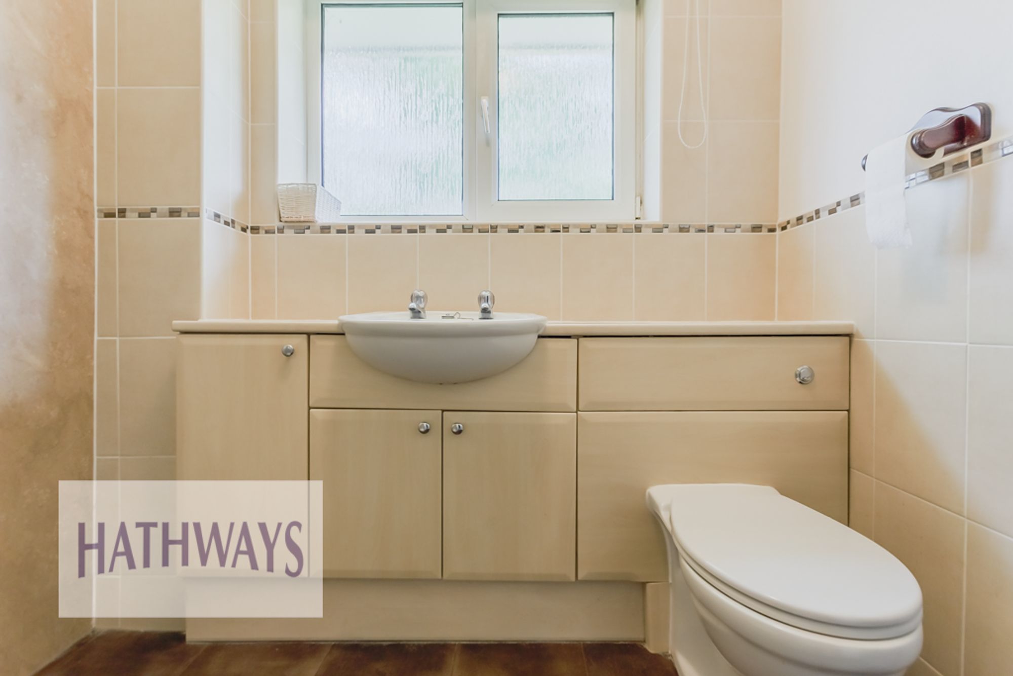 2 bed flat for sale in Croesyceiliog, Cwmbran 21