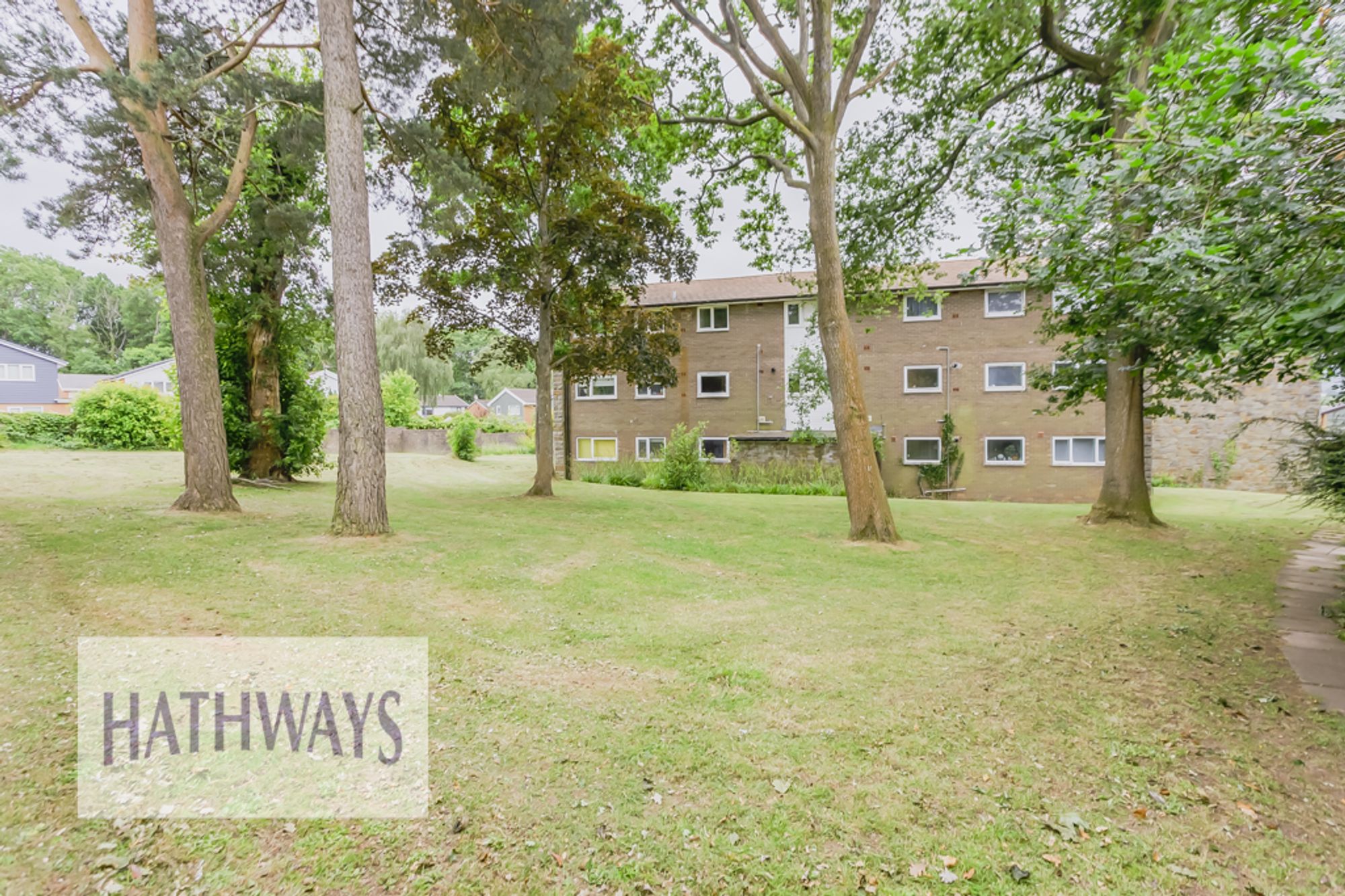 2 bed flat for sale in Croesyceiliog, Cwmbran  - Property Image 28
