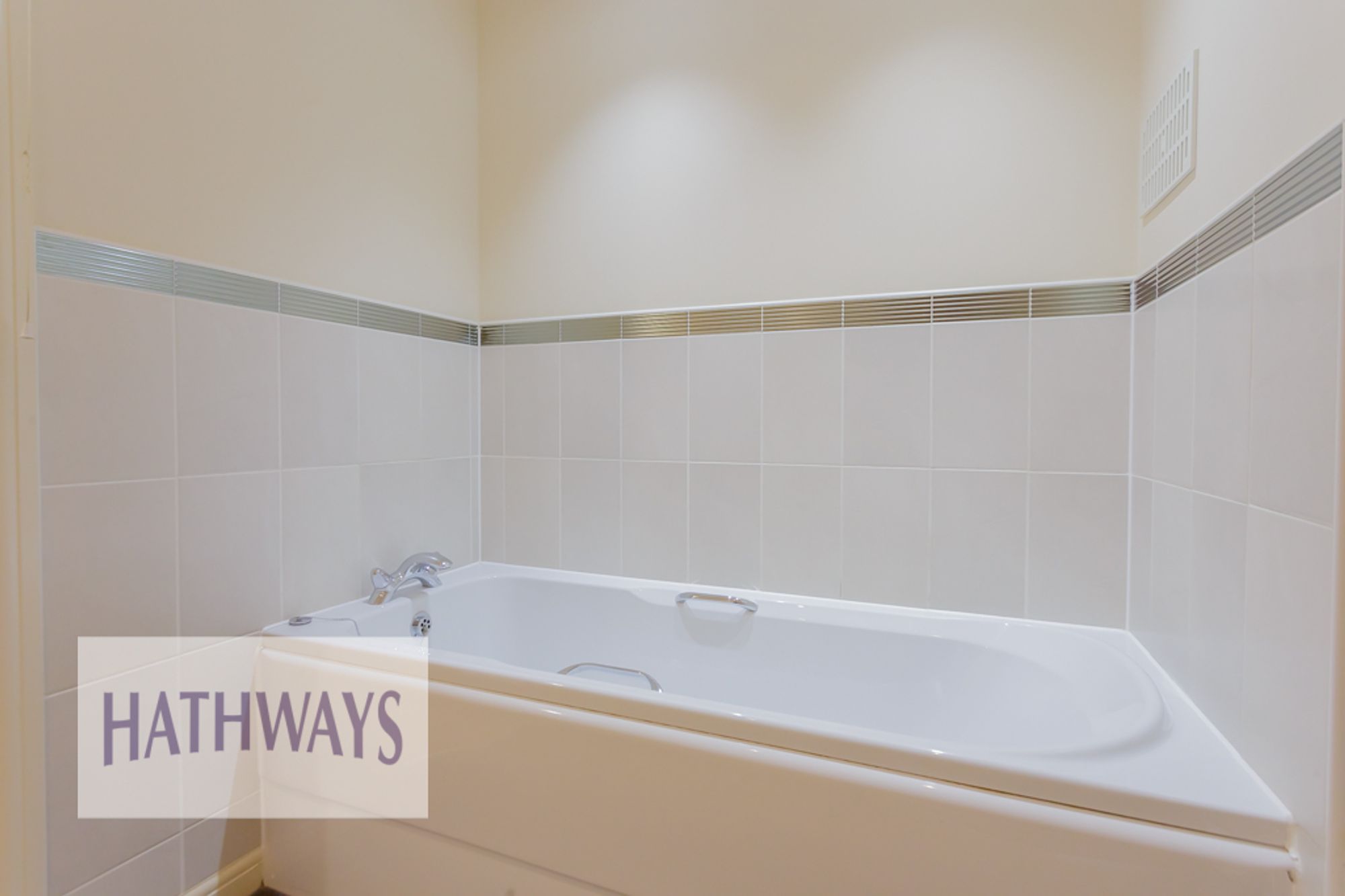 2 bed flat for sale in Flavius Close, Newport 22