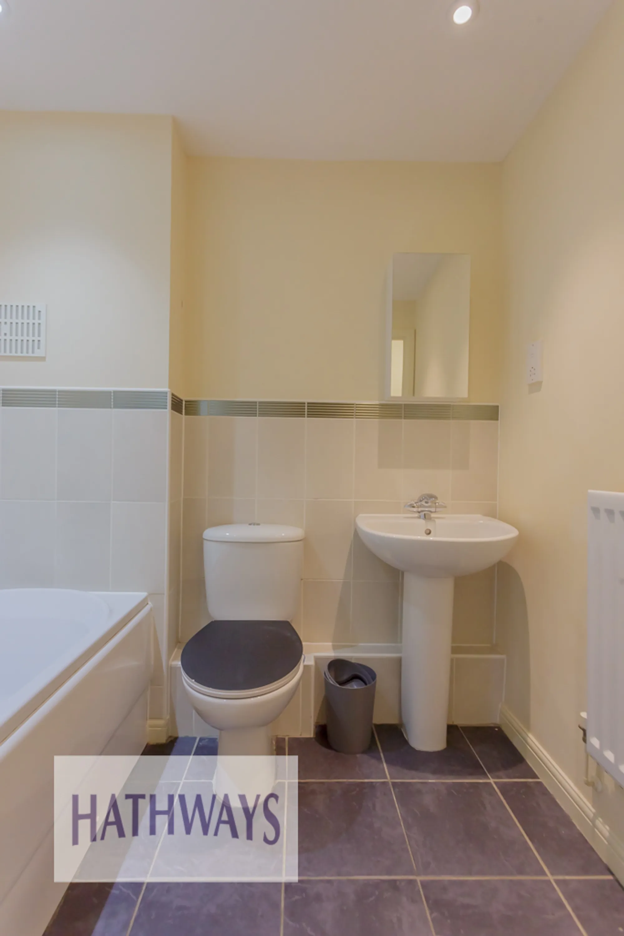 2 bed flat for sale in Flavius Close, Newport  - Property Image 24