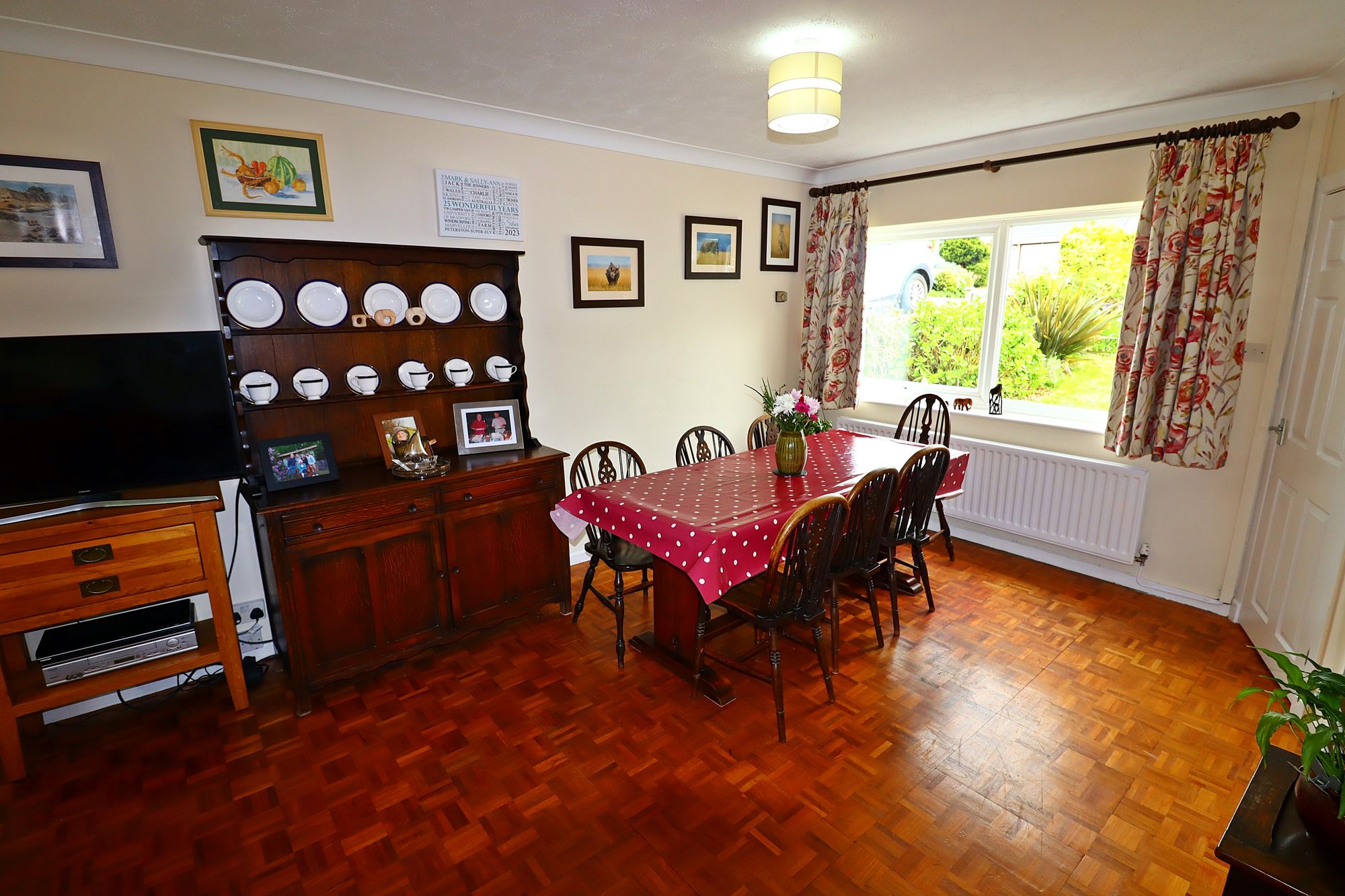 3 bed semi-detached house for sale in Le Sor Hill, Cardiff  - Property Image 8