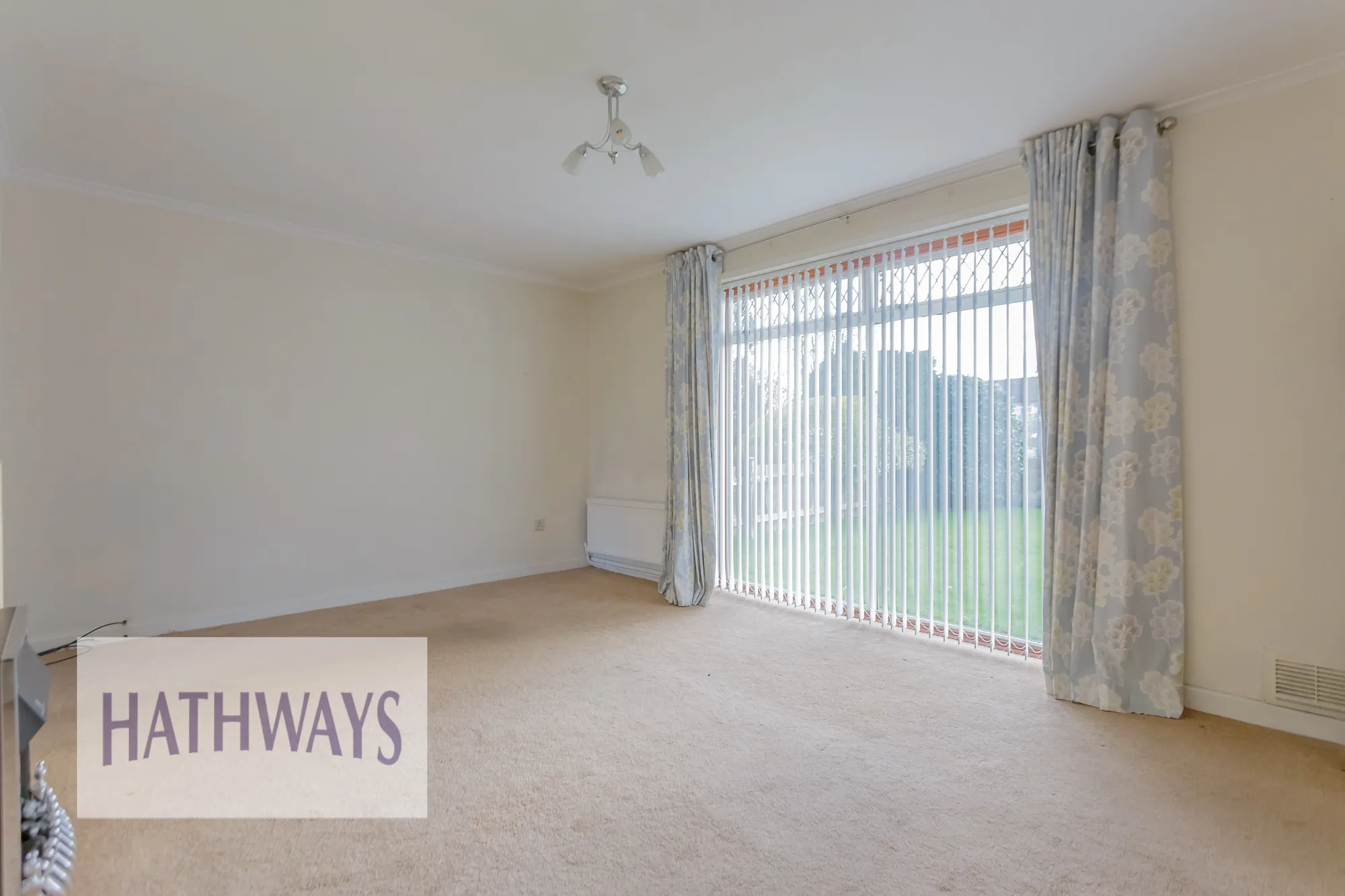 3 bed detached house for sale in Llantarnam Road, Cwmbran  - Property Image 11