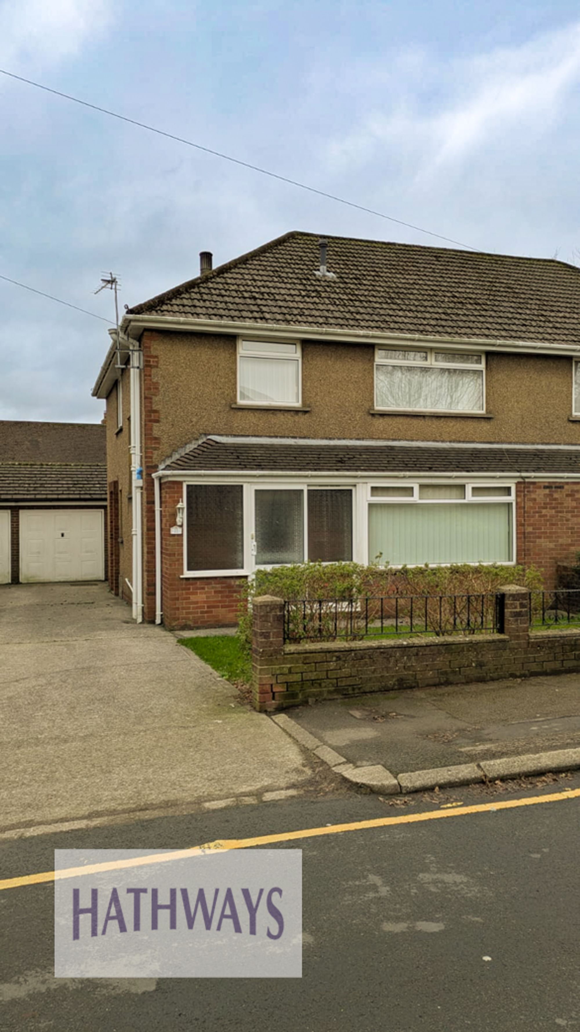 3 bed semi-detached house for sale in Hillcrest, Pontypool  - Property Image 27