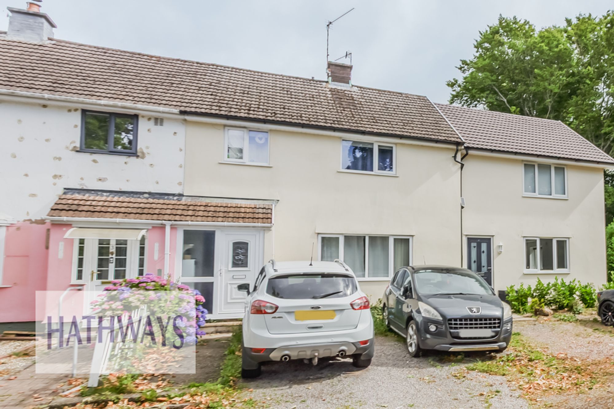 3 bed terraced house to rent in Tynewydd Green, Cwmbran  - Property Image 1
