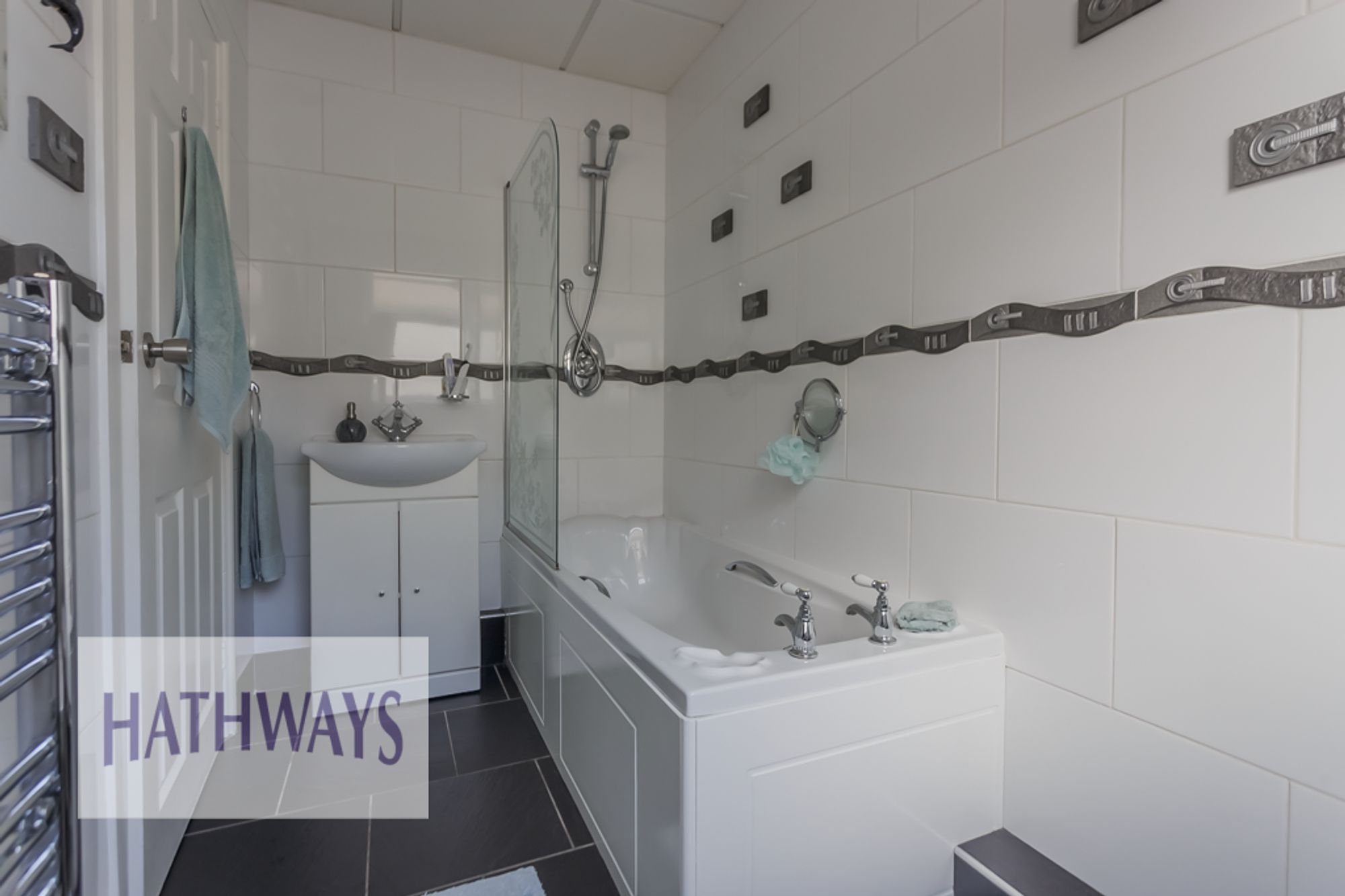 2 bed semi-detached bungalow for sale in Heol Madoc, Pontypool 25